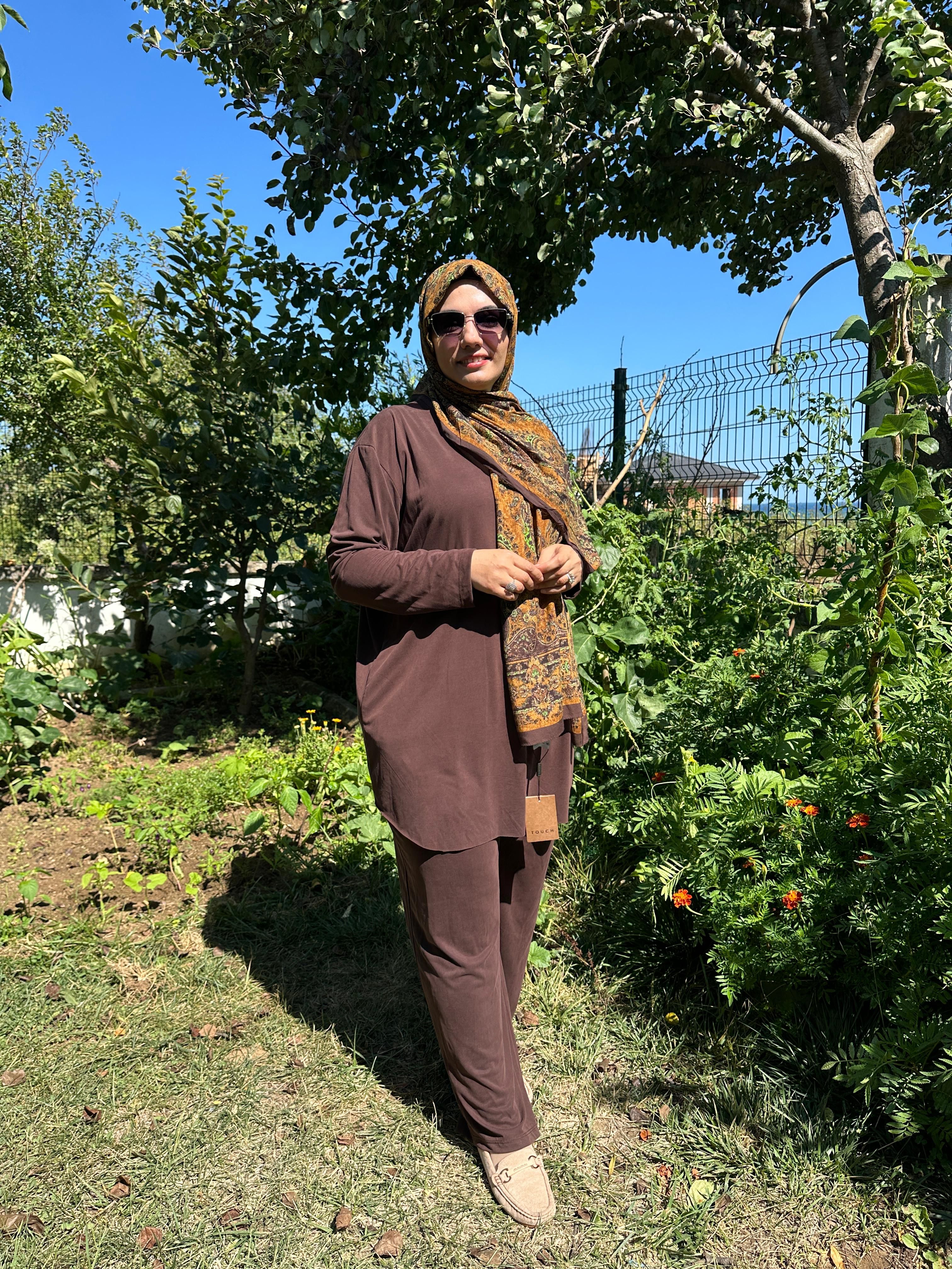 Rabia Pantolonlu Takım