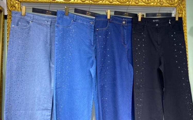 Taşlı Pis Paçalı Kot Pantolon