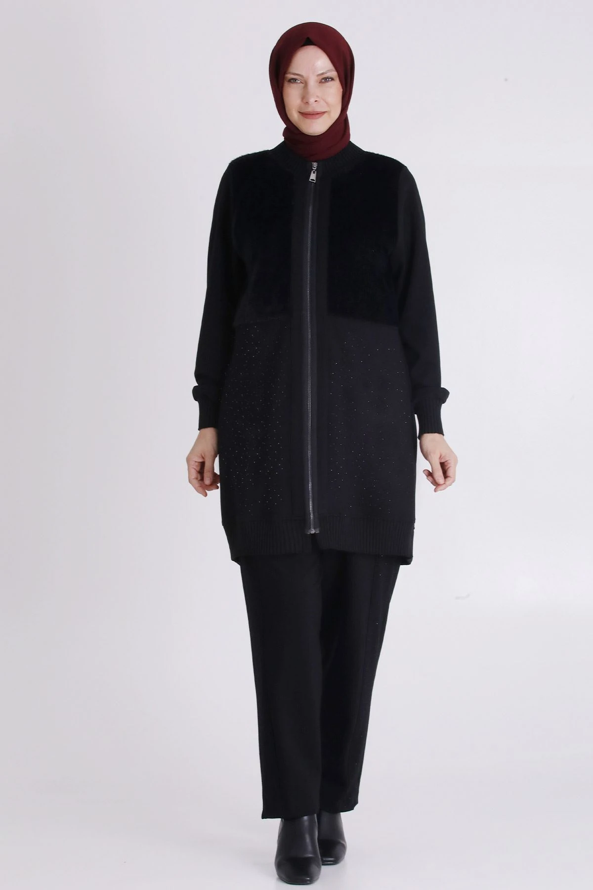 Kürklü Pantolonlu Takım