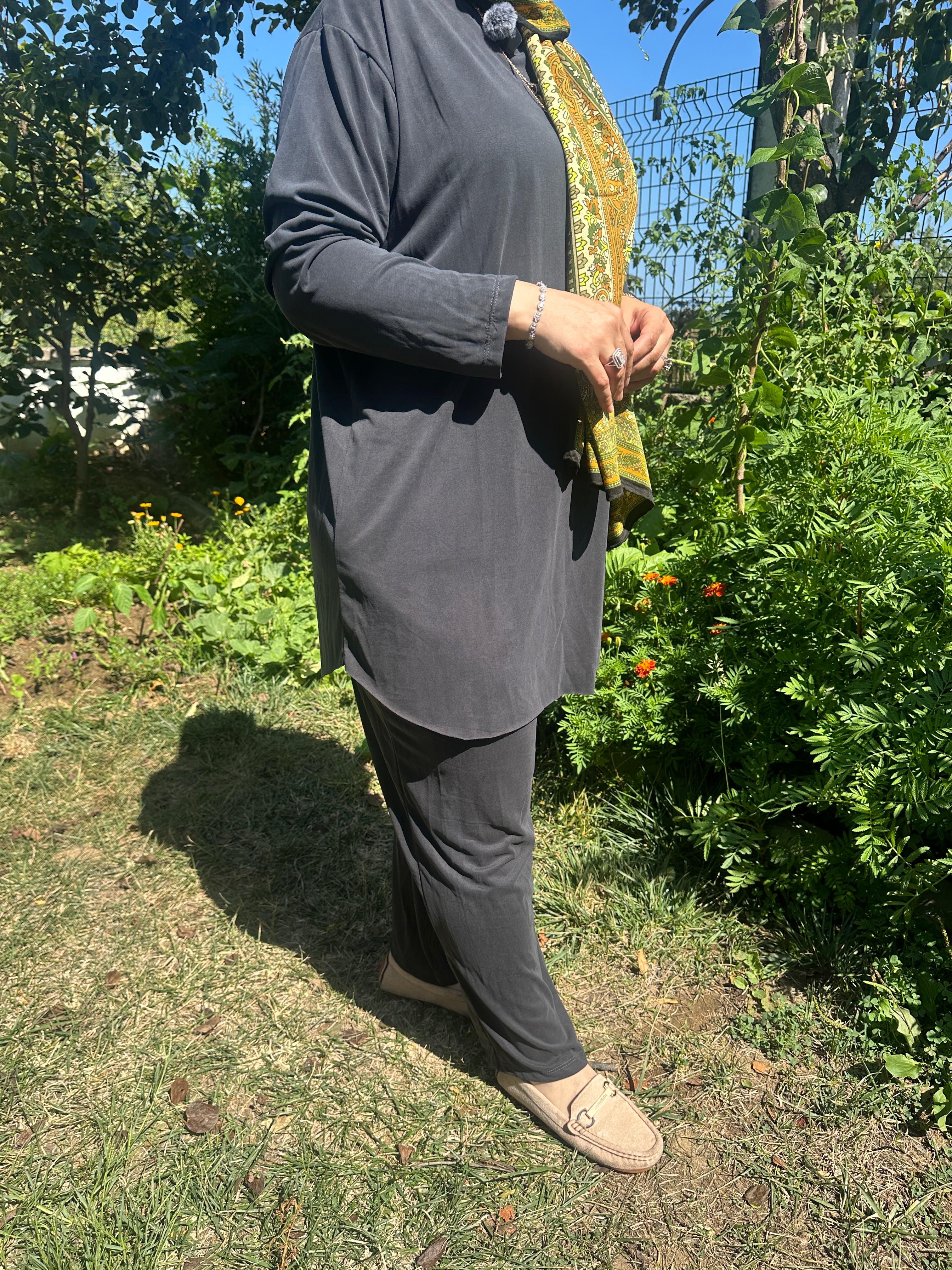 Rabia Pantolonlu Takım