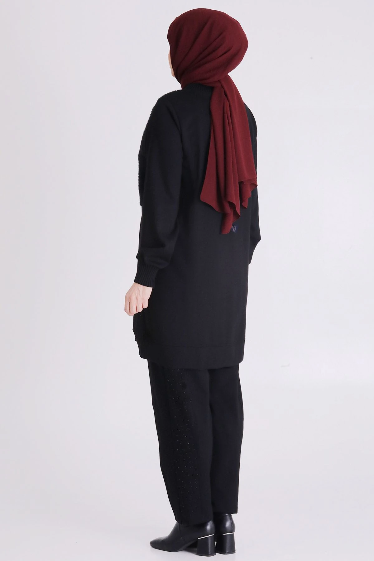 Kürklü Pantolonlu Takım