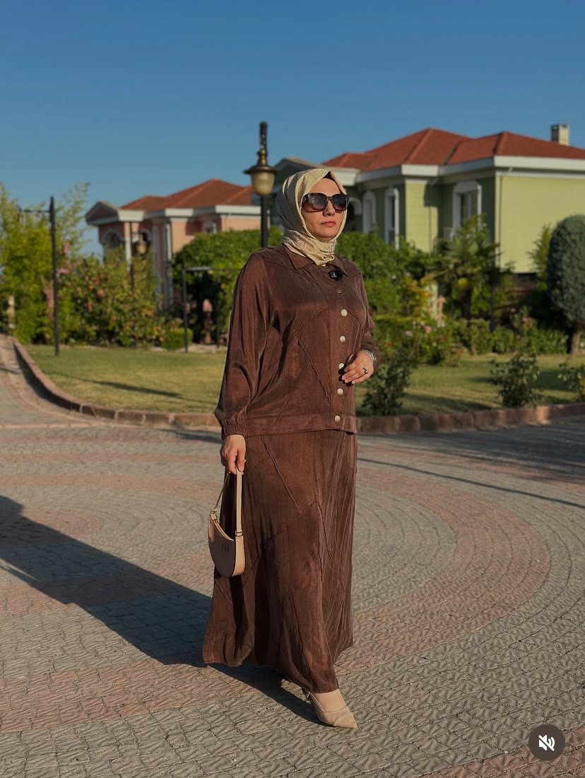 Kahve İpek Kupra Etekli Takım 