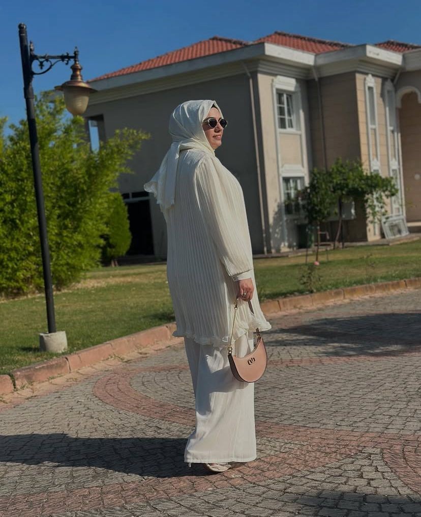 Efil Efil Şık Takım