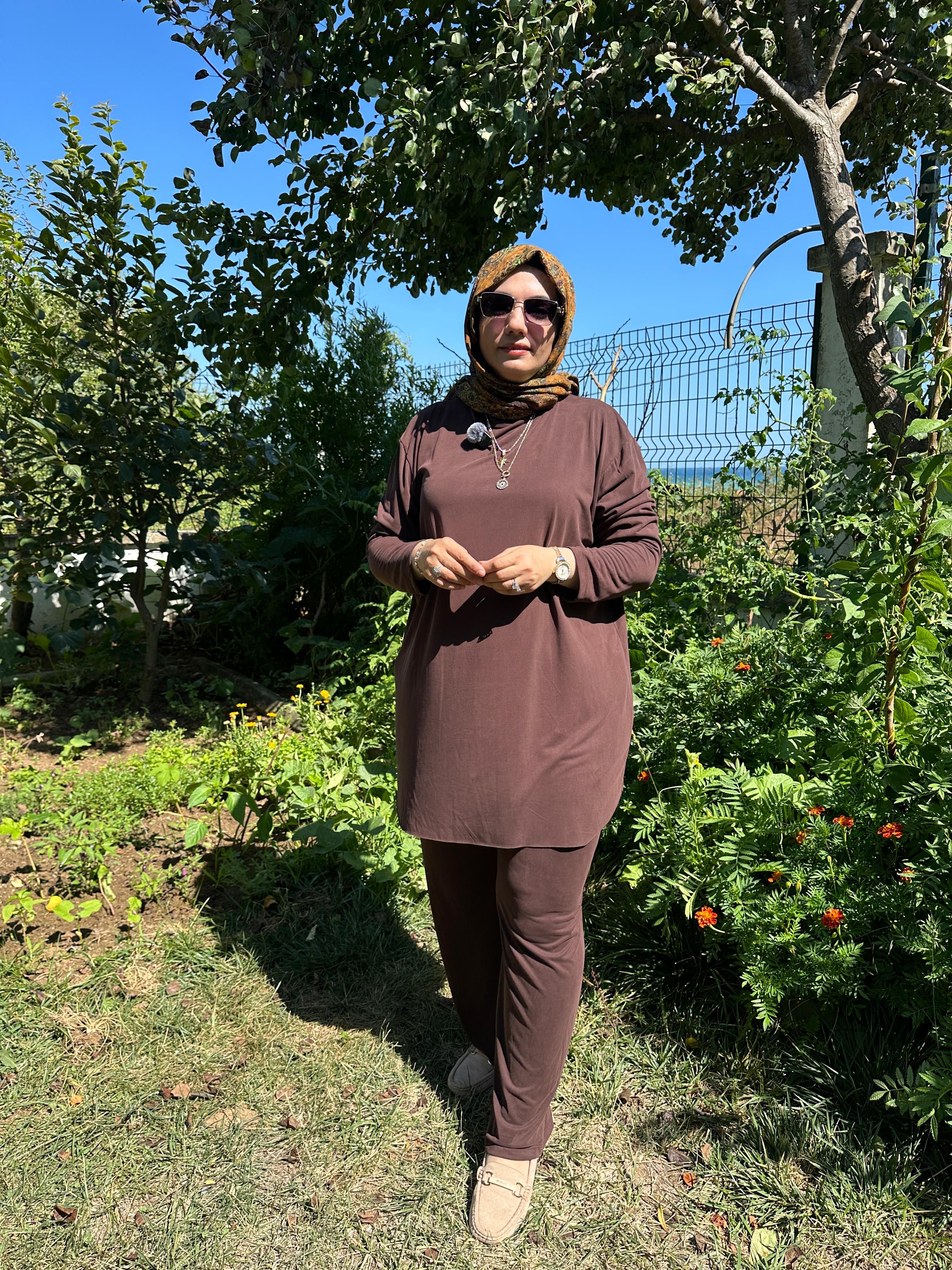 Rabia Pantolonlu Takım