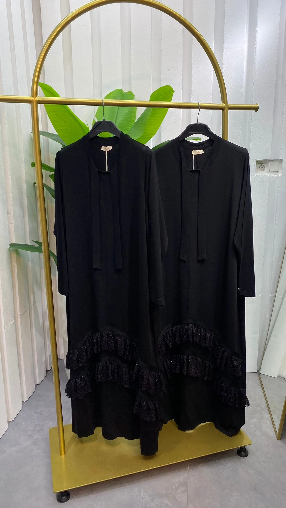 Valin Fırfırlı Elbise