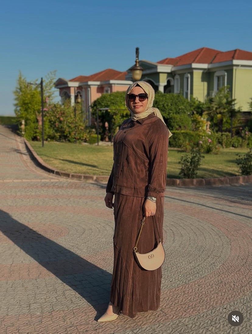 Kahve İpek Kupra Etekli Takım 