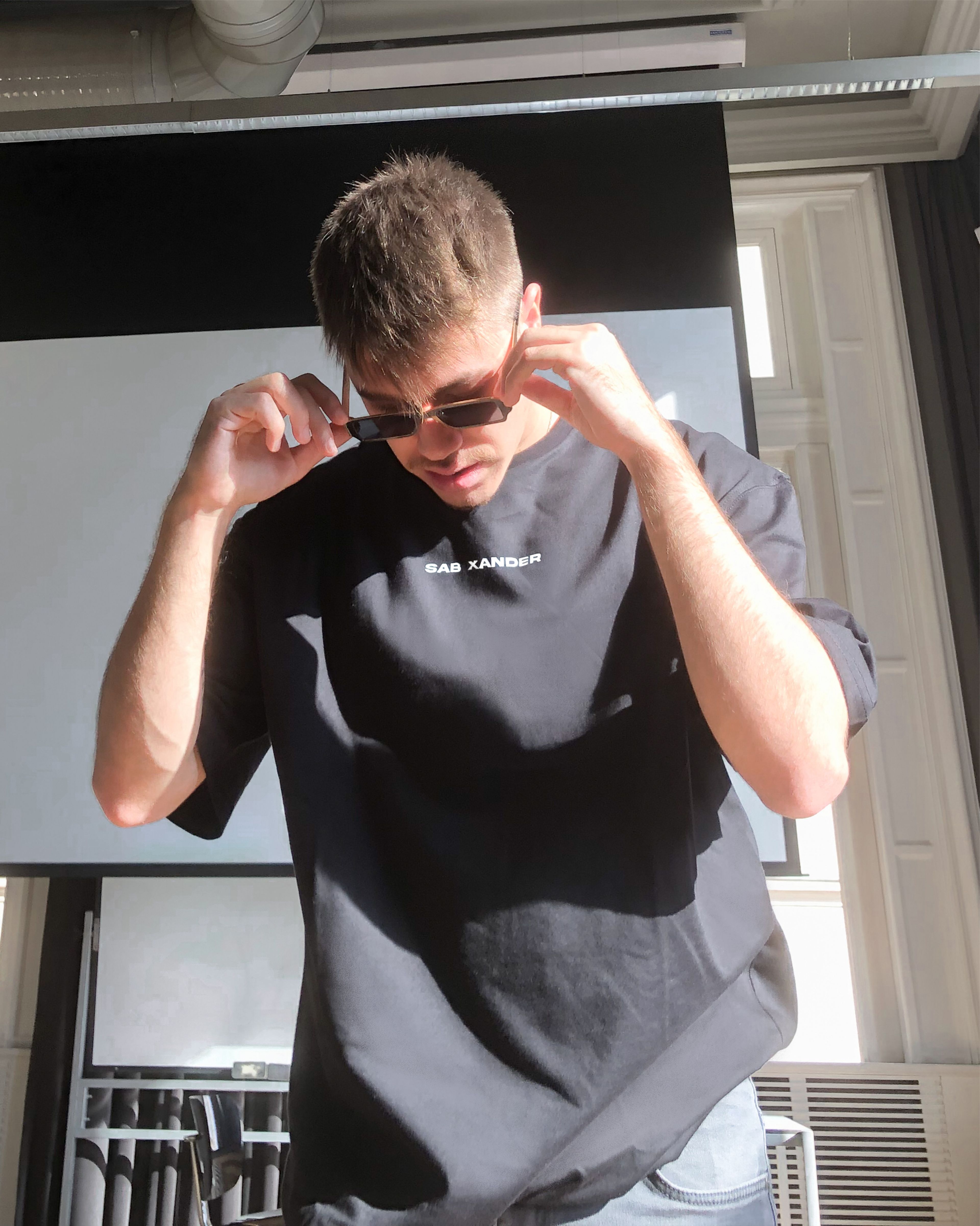 CULTUREBOARD BLACK OVERSIZE T-SHIRT