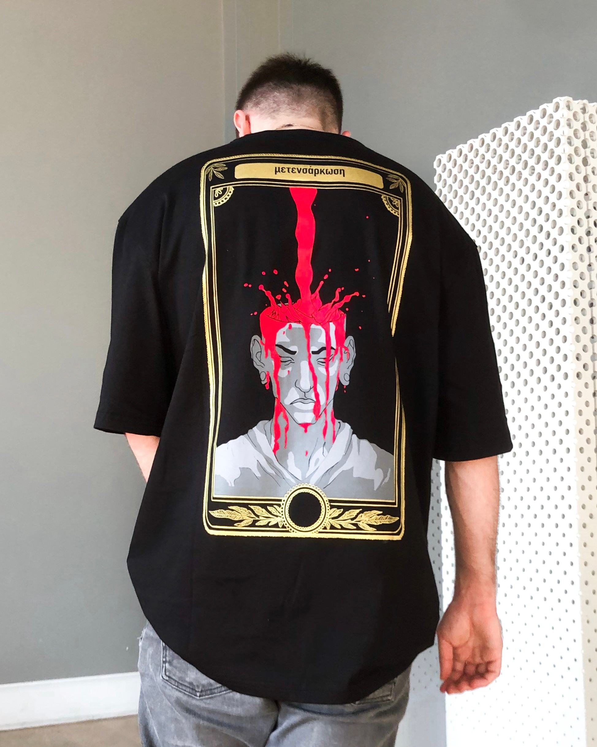 DROP OF RED BLACK OVERSIZE T-SHIRT