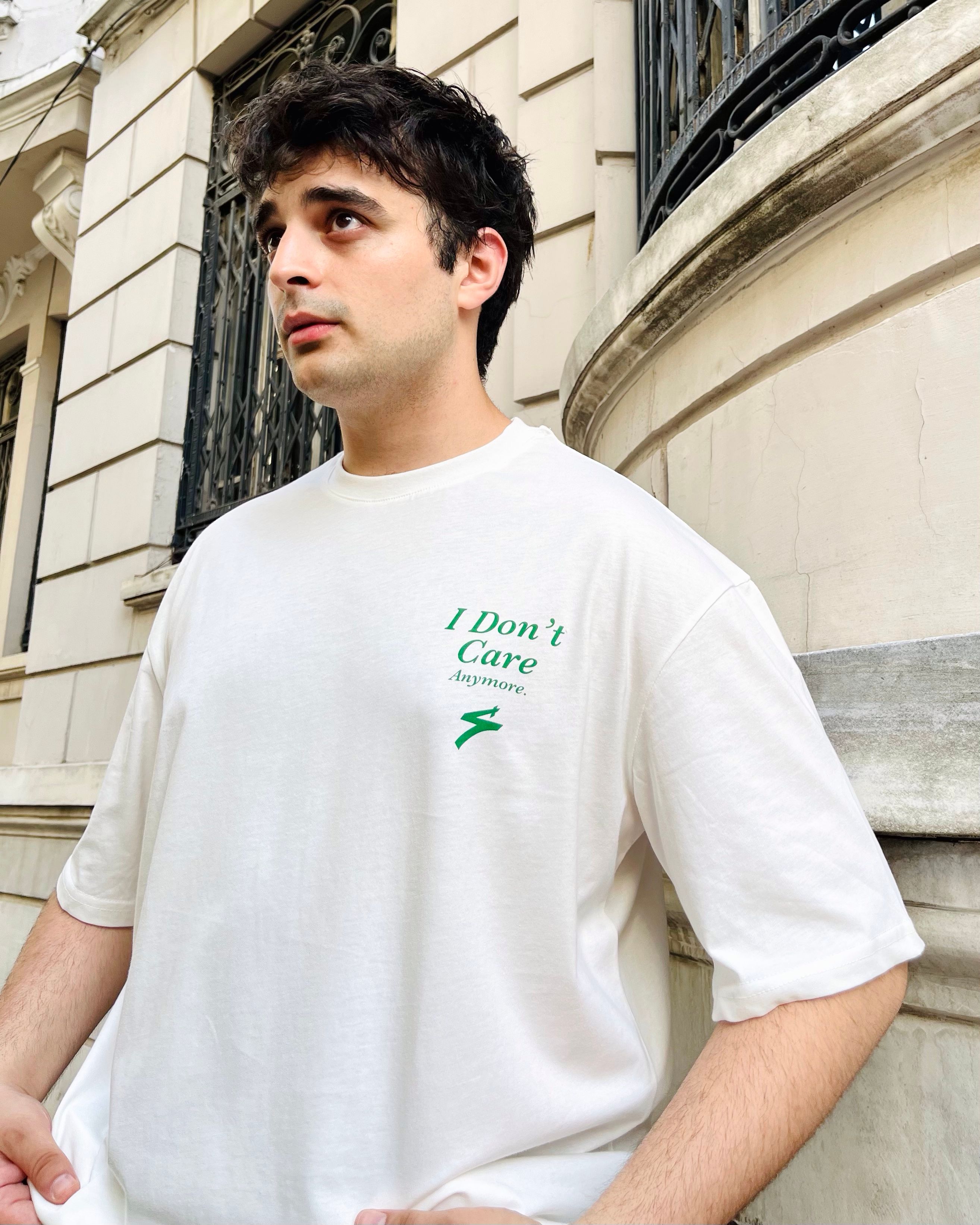 I DON'T CARE ECRU OVERSIZE T-SHIRT