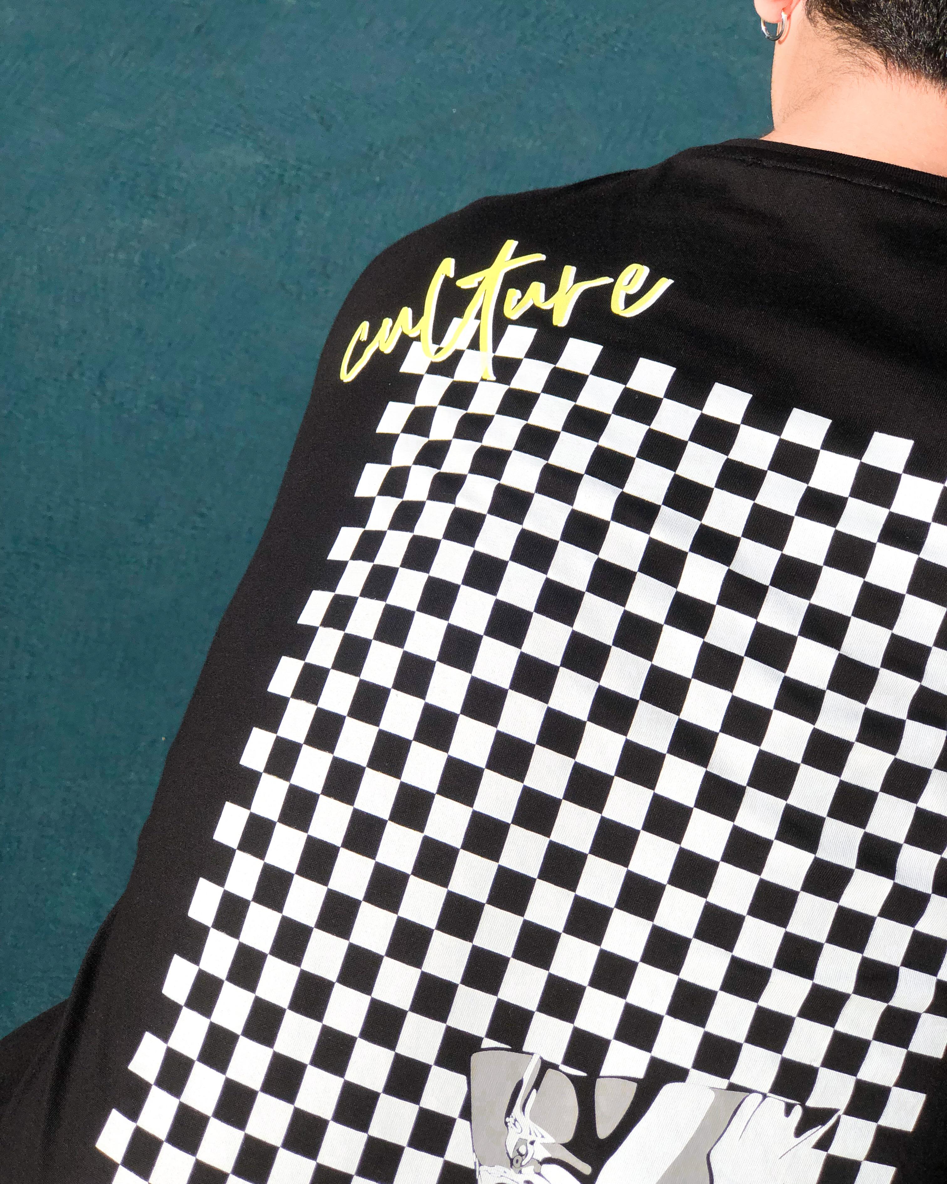CULTUREBOARD BLACK OVERSIZE T-SHIRT
