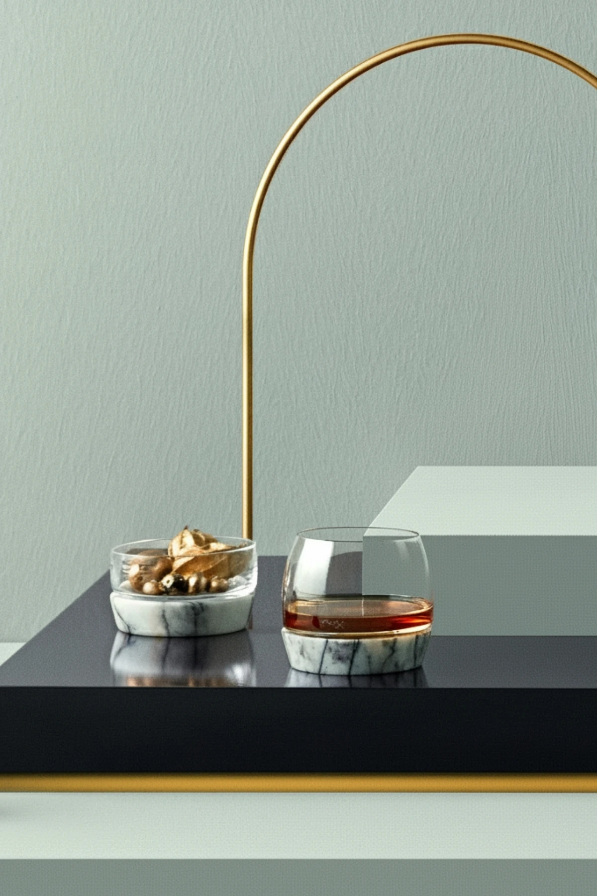 Nude Chill Mermer Altlıklı Kristal Cam Viski Bardağı Ve Çerezlik Seti - Özel Tasarım Sunum Takımı