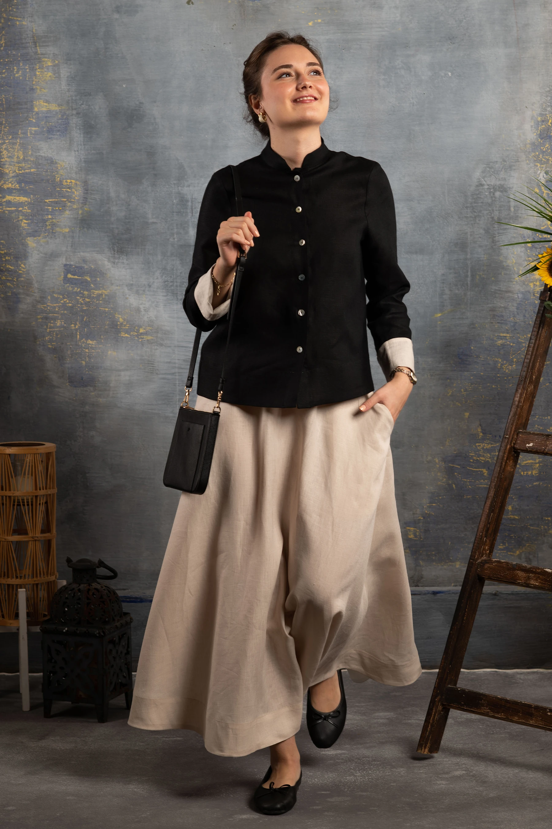 Müstesna - Hakim Yaka Siyah Keten Ceket