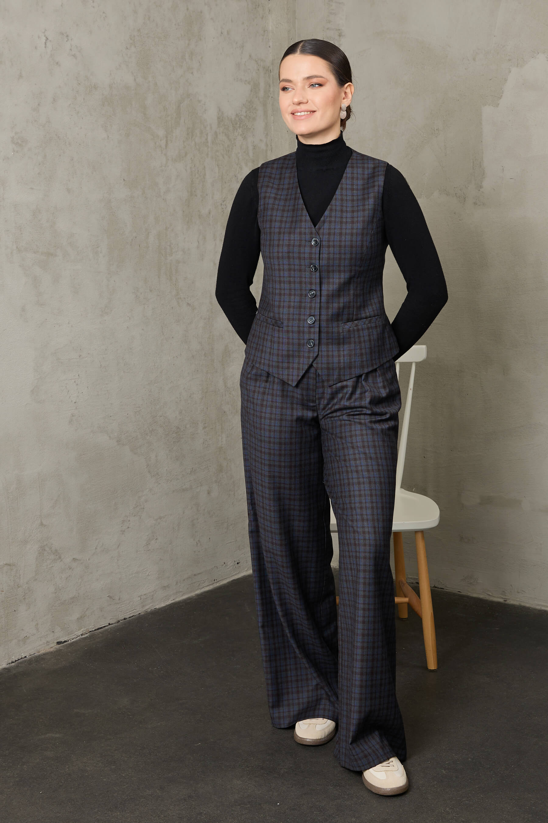 Lacivert Ekoseli Yün Takım