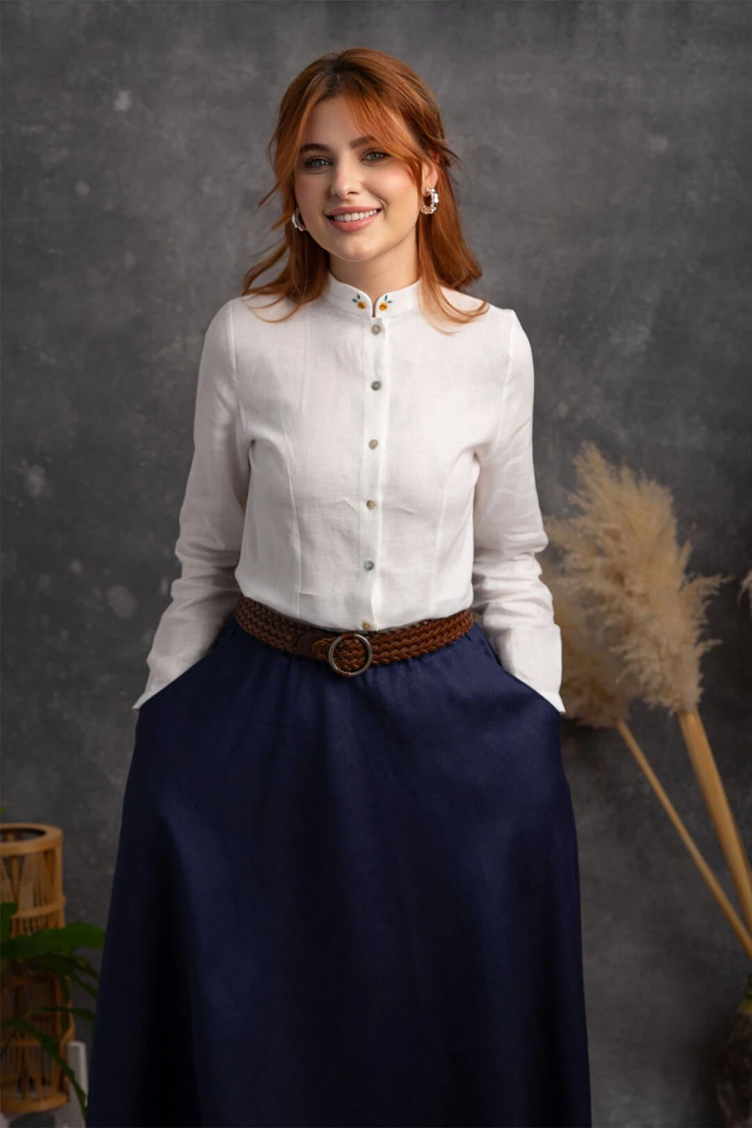 Itır - Hakim Yaka Beyaz Keten Gömlek