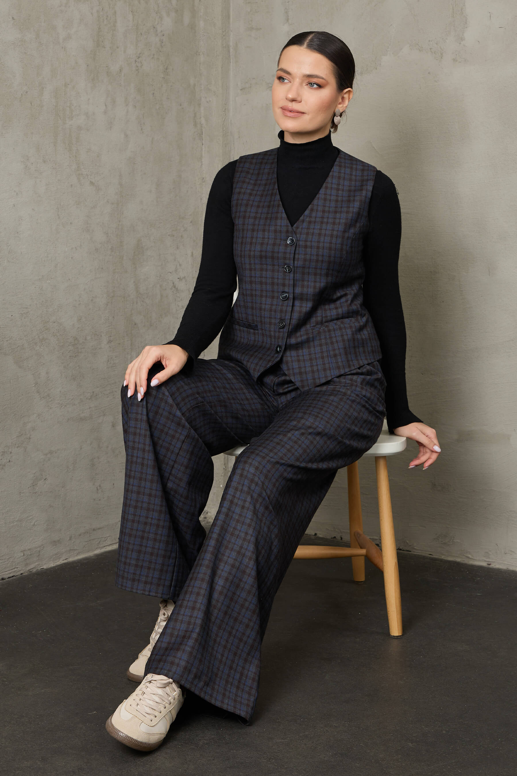 Lacivert Ekoseli Yün Takım