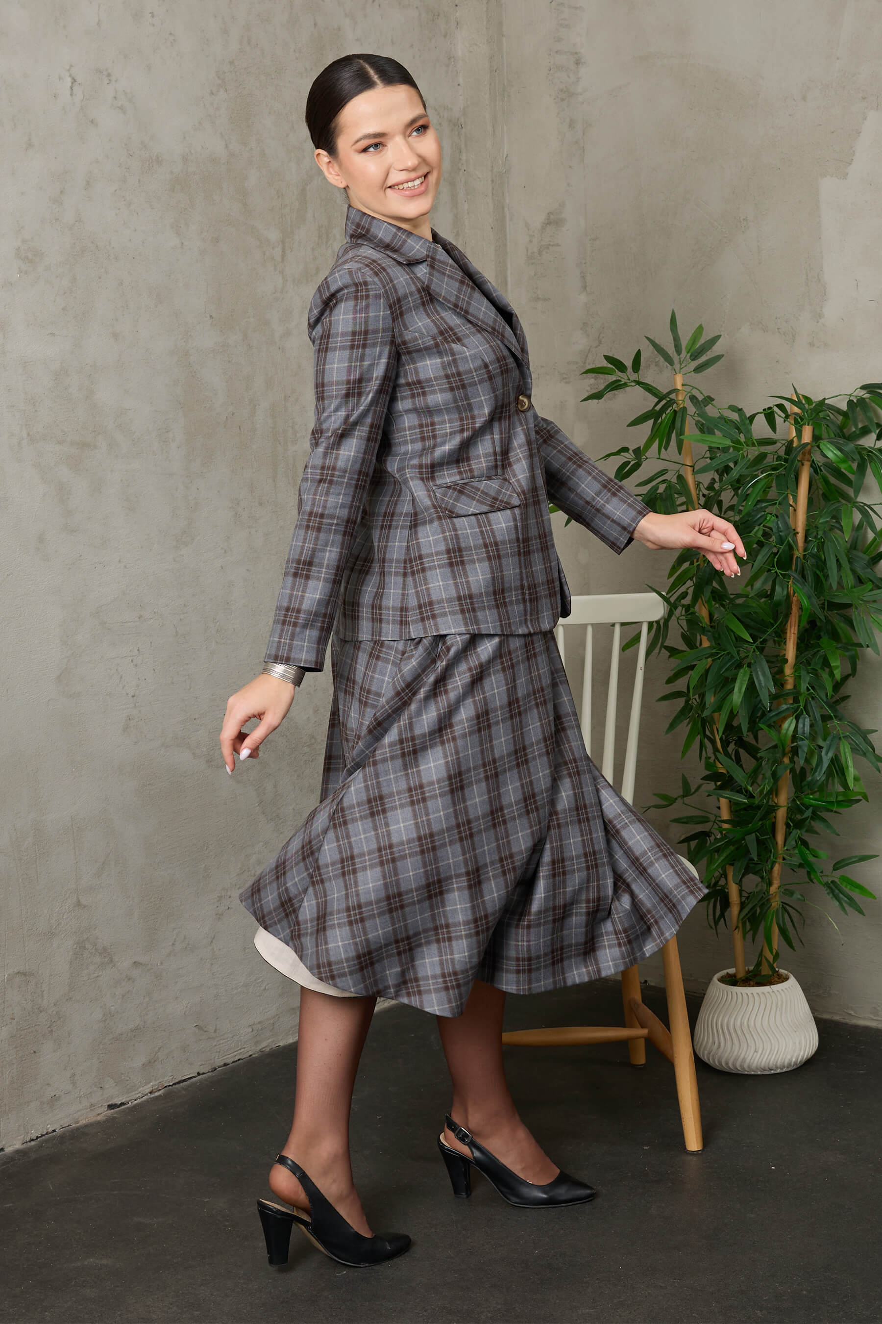 Beliz - Gri Ekoseli Yün Kloş Etek