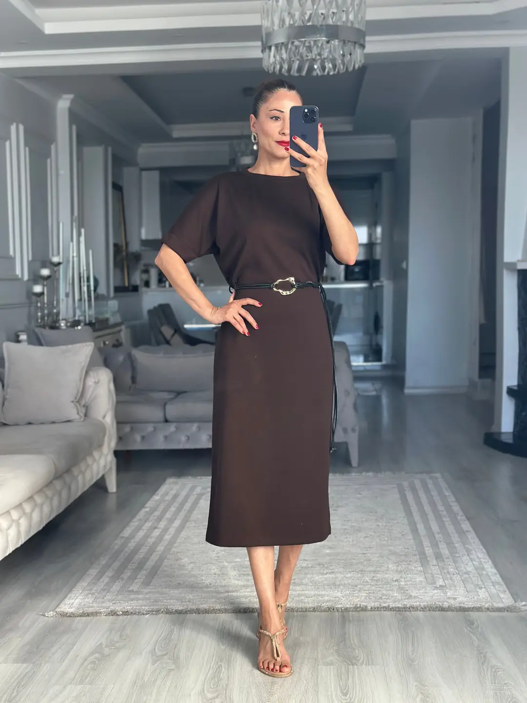 Acı Kahve Cool Kemerli Bisiklet Yaka Midi Boy Kadın Elbise · 4