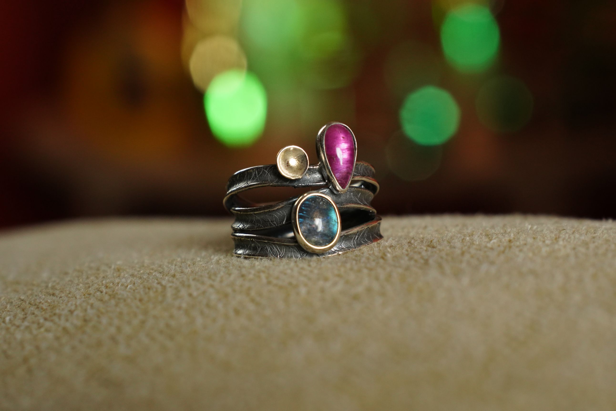 “Cosmic Trio” – Turmalin & Labradorite Taşlı Yüzük 0 image
