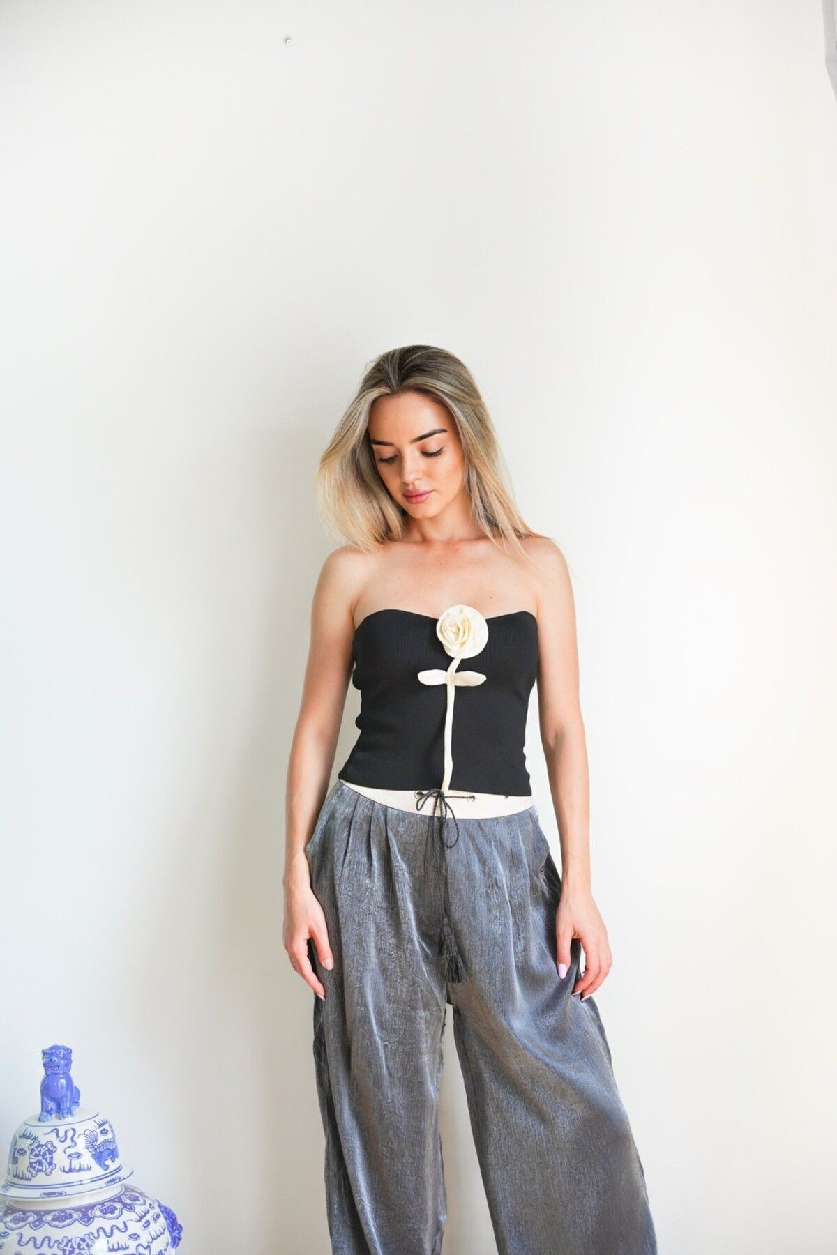 Gül Detaylı Straplez Bluz, Kısa Bluz, Crop Bluz