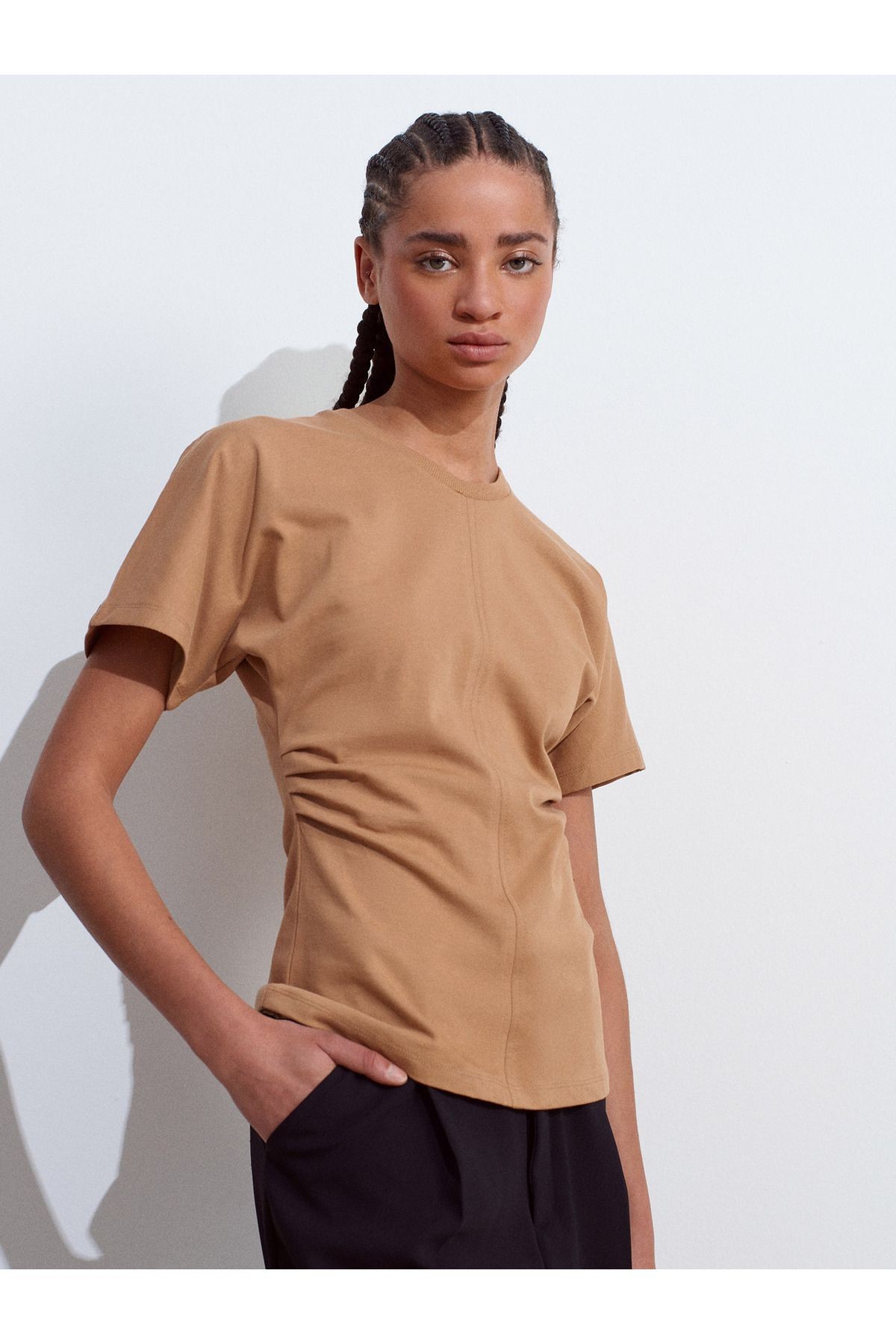 31585 Drape Detaylı T-shirt-Ekru