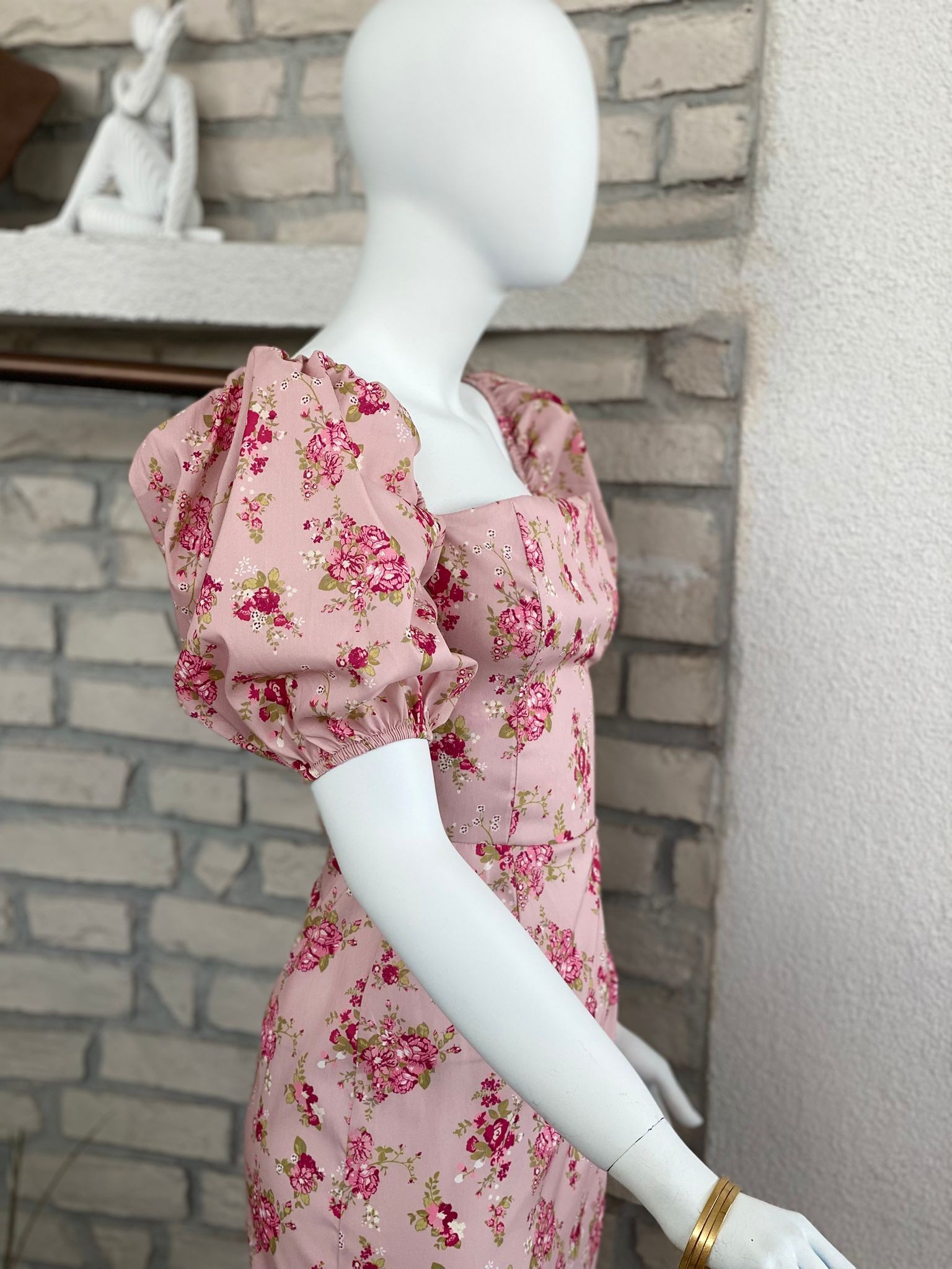 ÇİÇEK DESEN ELBİSE