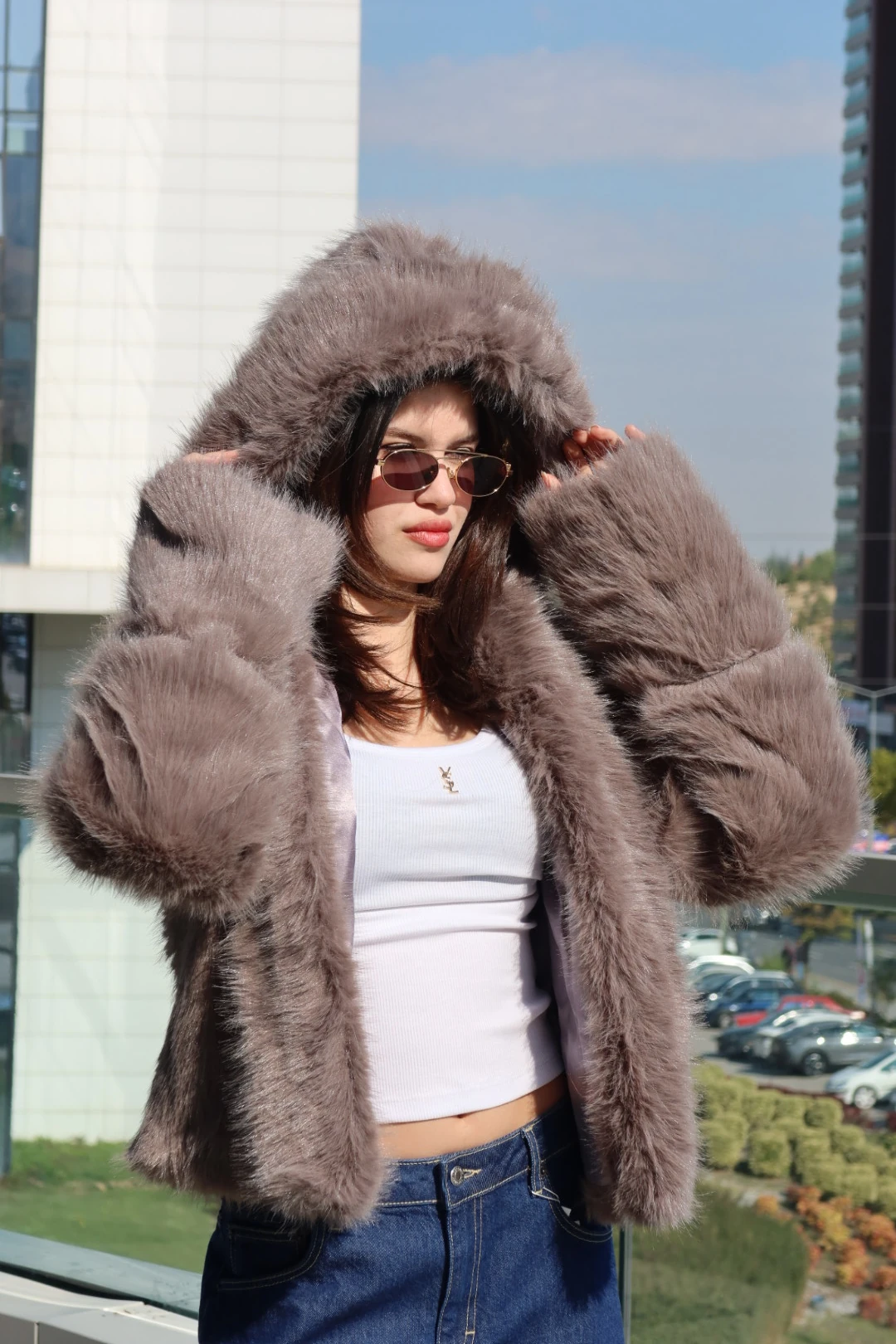 Yumuşak Dokulu Kadın Kürk Mont