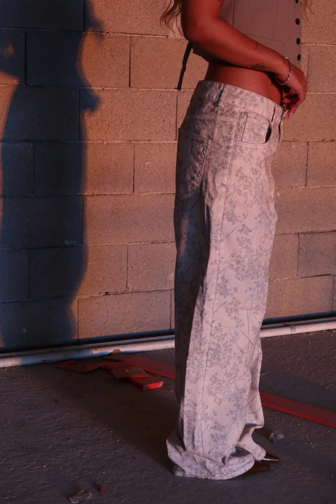 ÇİÇEK DESENLİ PANTOLON