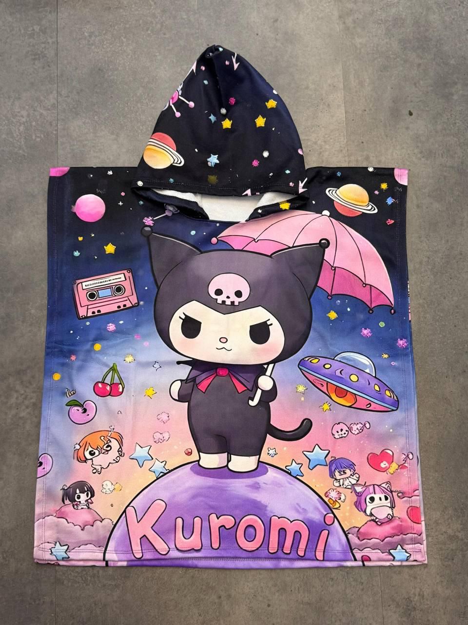 KIZ ÇOCUK KUROMİ BASKILI PANÇO HAVLU 