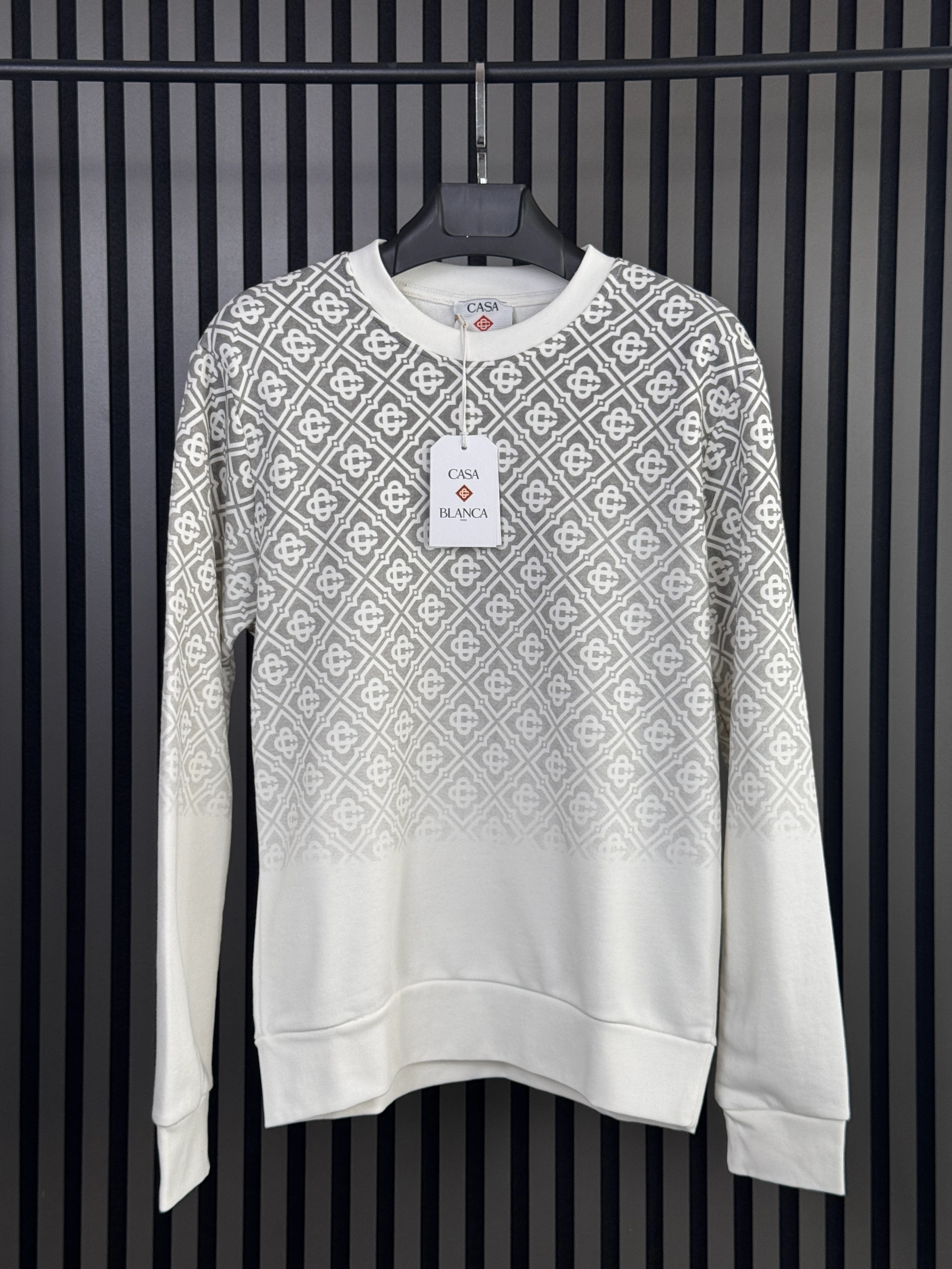 CB Beyaz Desenli Sweatshirt