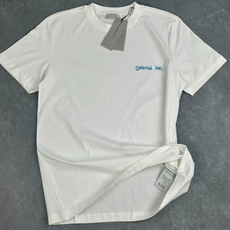 CD Beyaz Nakışlı Tişört