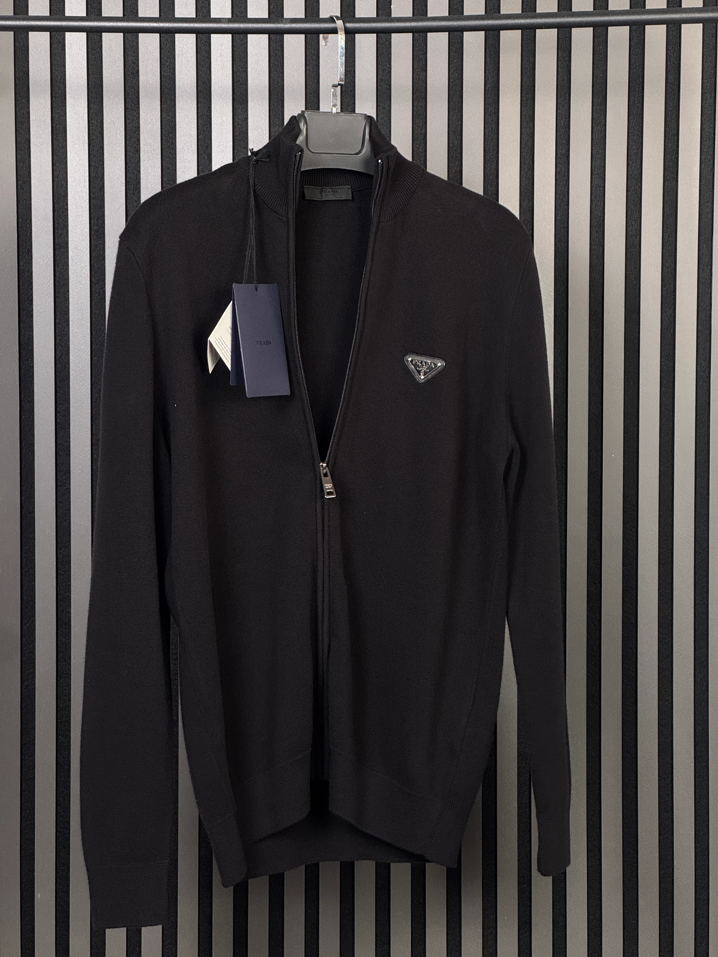 PRADA Siyah Yün Hırka