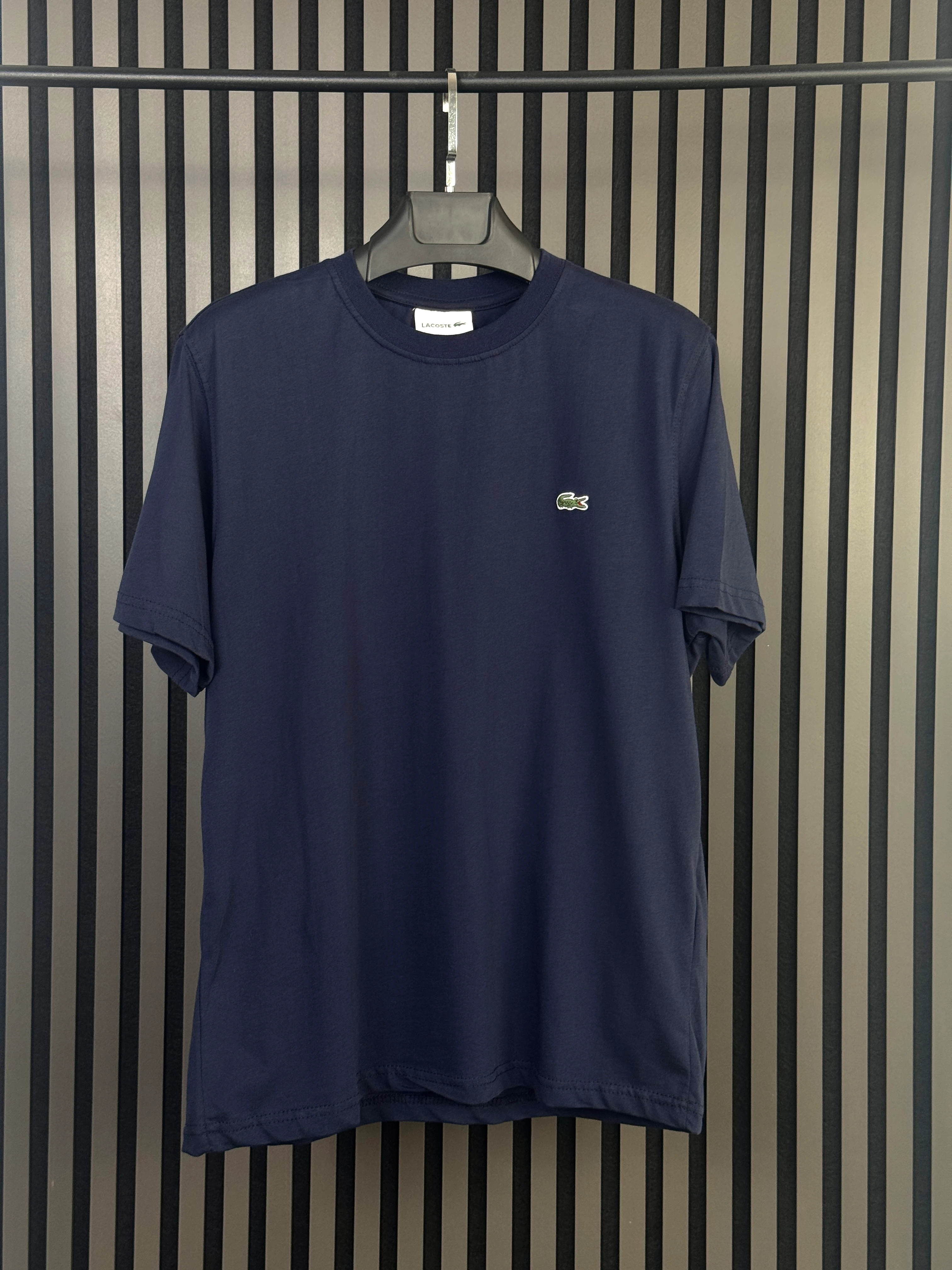 LACOSTE Lacivert Nakışlı Basic Tişört