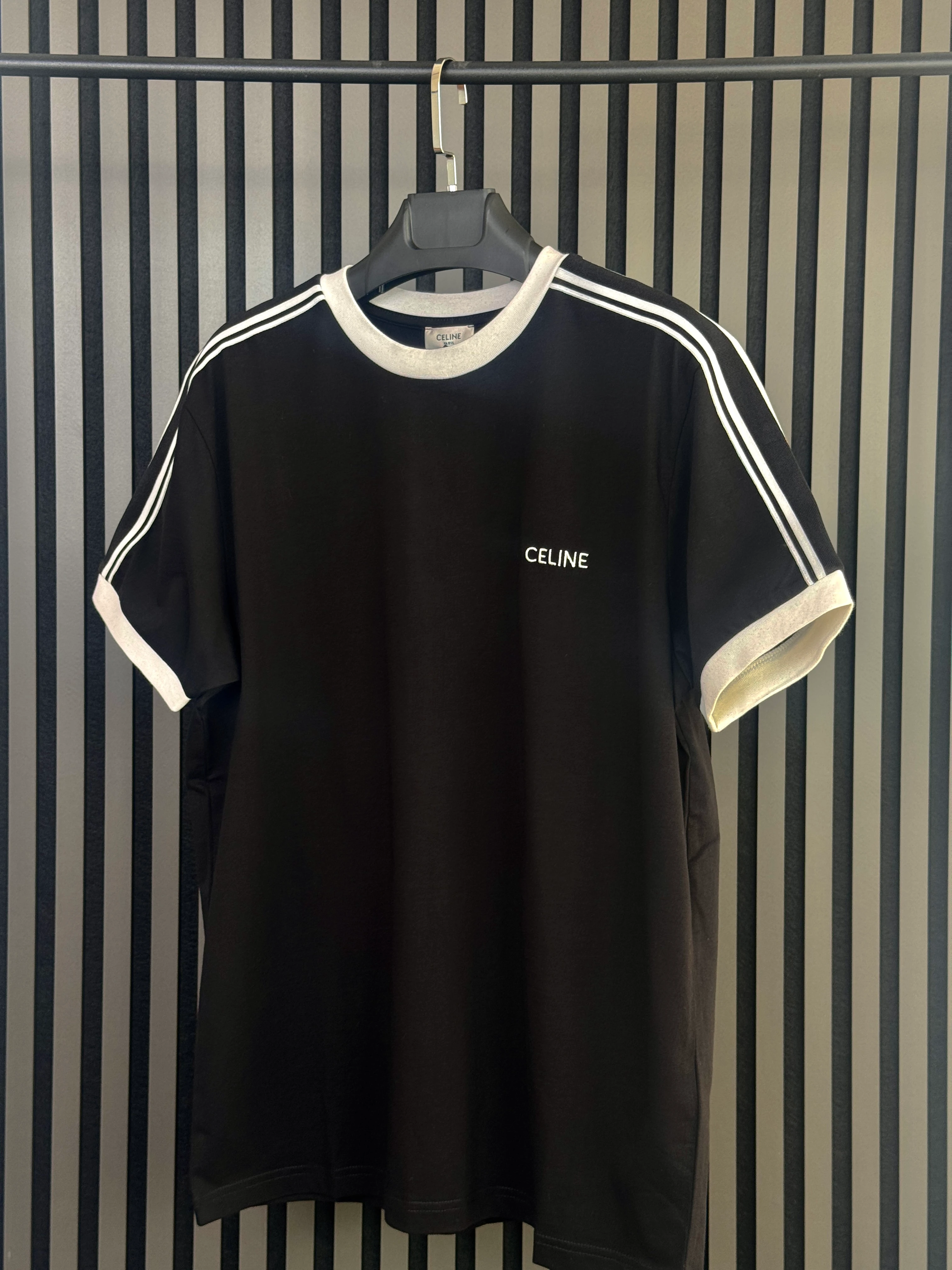CELINE Siyah Nakışlı Tişört