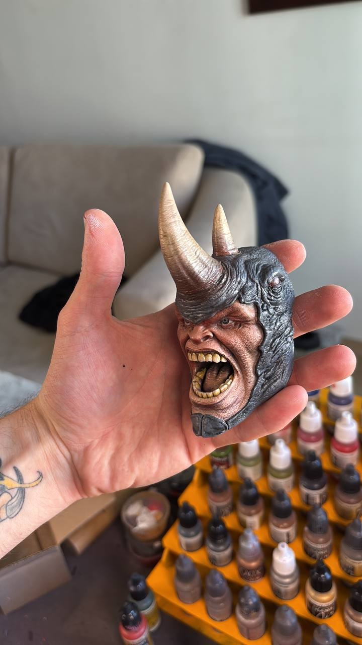 Rhino El Yapımı Magnet 