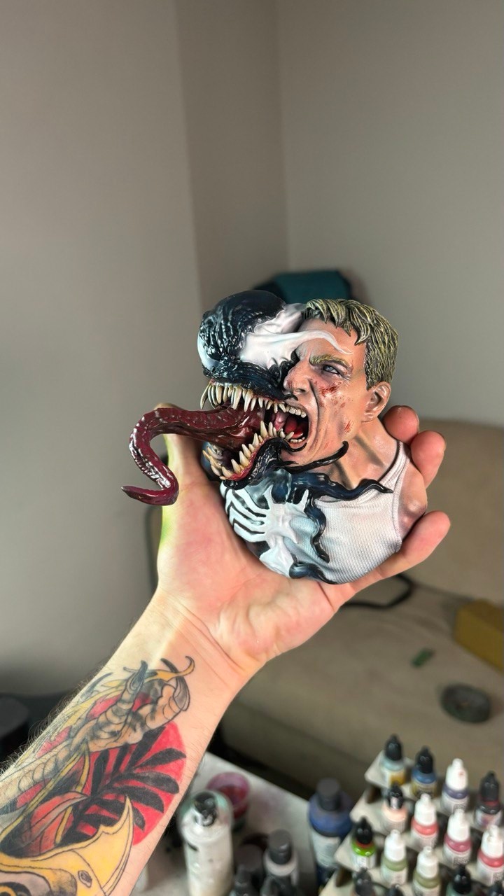 El Yapımı Venom Kafası Magnet – Benzersiz 3D Baskı Not Tutacağı