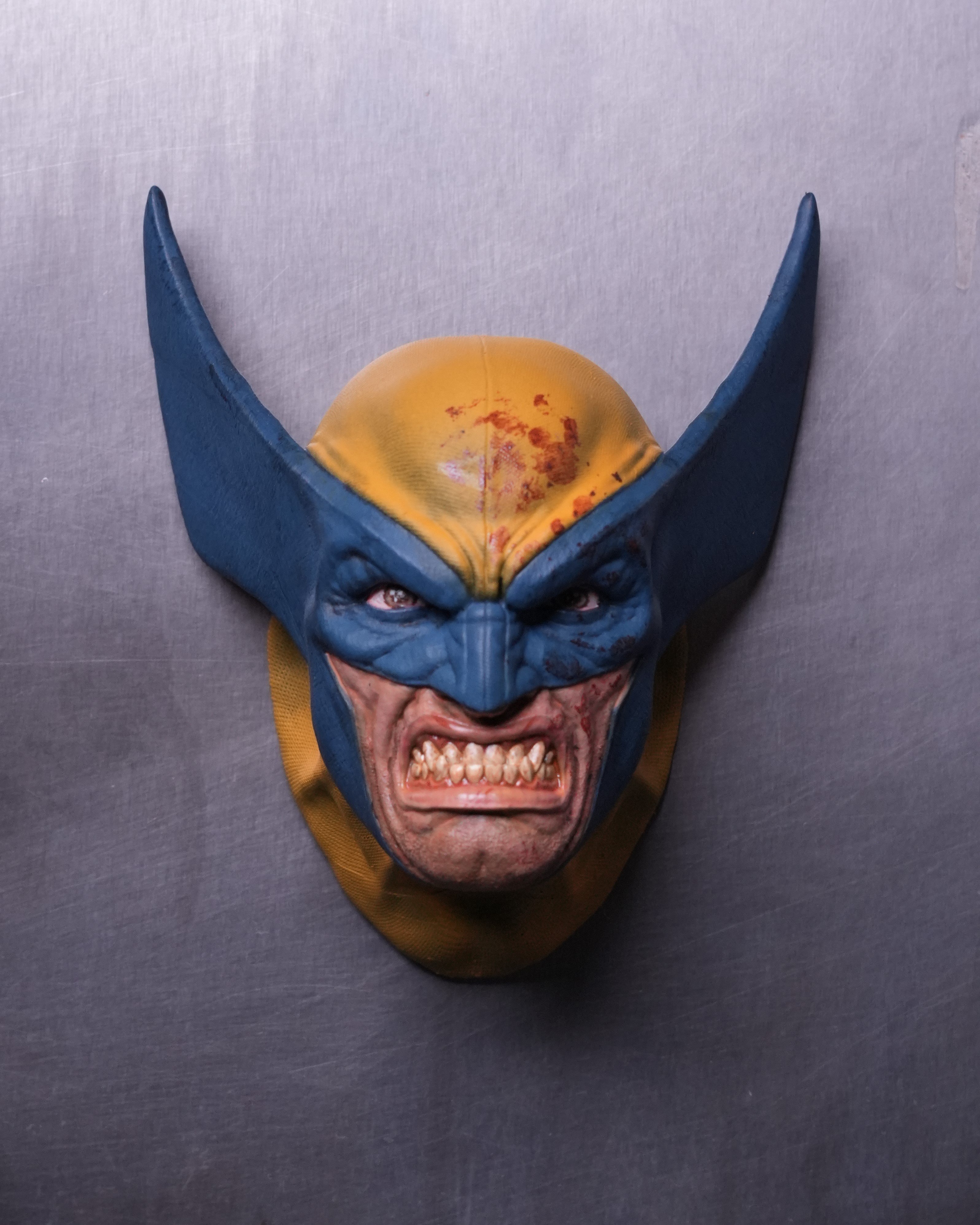 El Yapımı Maskeli Wolverine Kafası Magnet – Benzersiz 3D Baskı Not Tutacağı