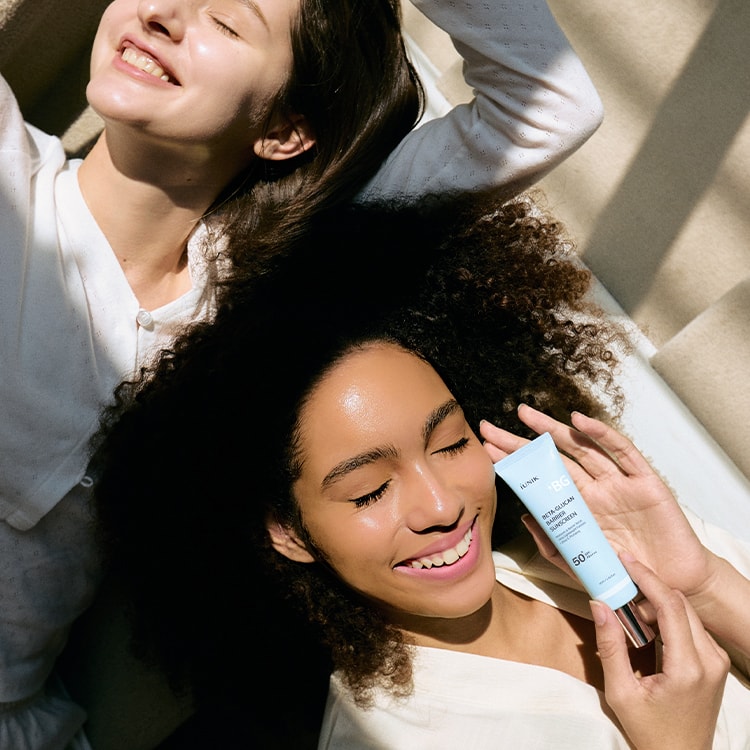 iUNIK Beta-Glucan Barrier Sunscreen SPF 50+ PA++++ – Cilt Bariyerini Güçlendiren, Nemlendirici & Beyazlık Bırakmayan Güneş Koruyucu (60 ml)
