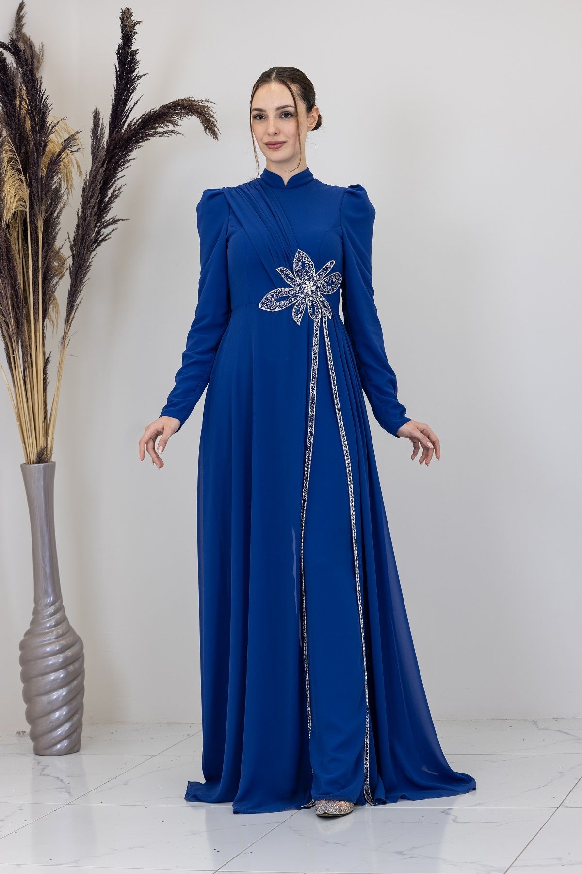 saks blau
