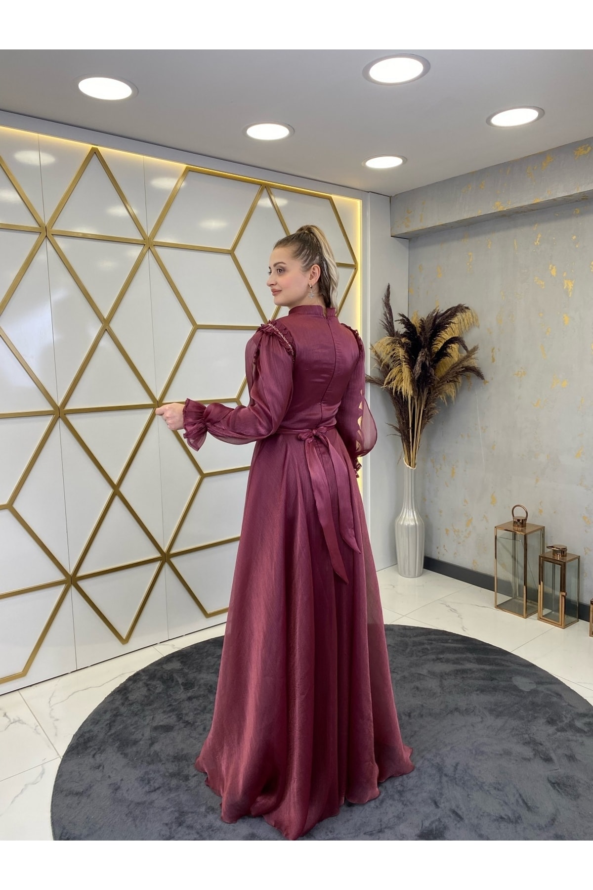 Schulterstein Sema Hijab Abendkleid Fuchsia