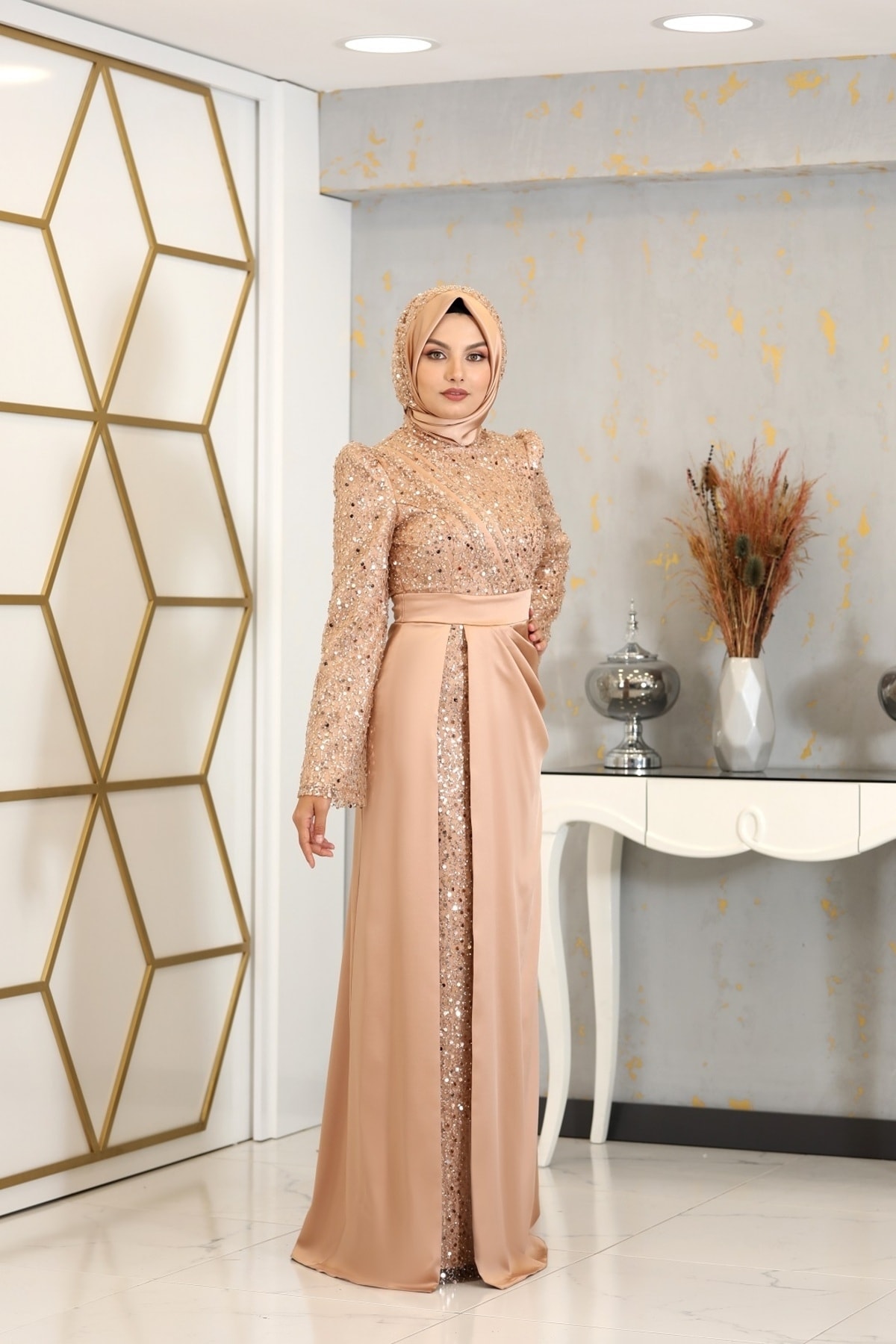 Tuana Hijab-Kleid mit Applikationsstickerei Burgund