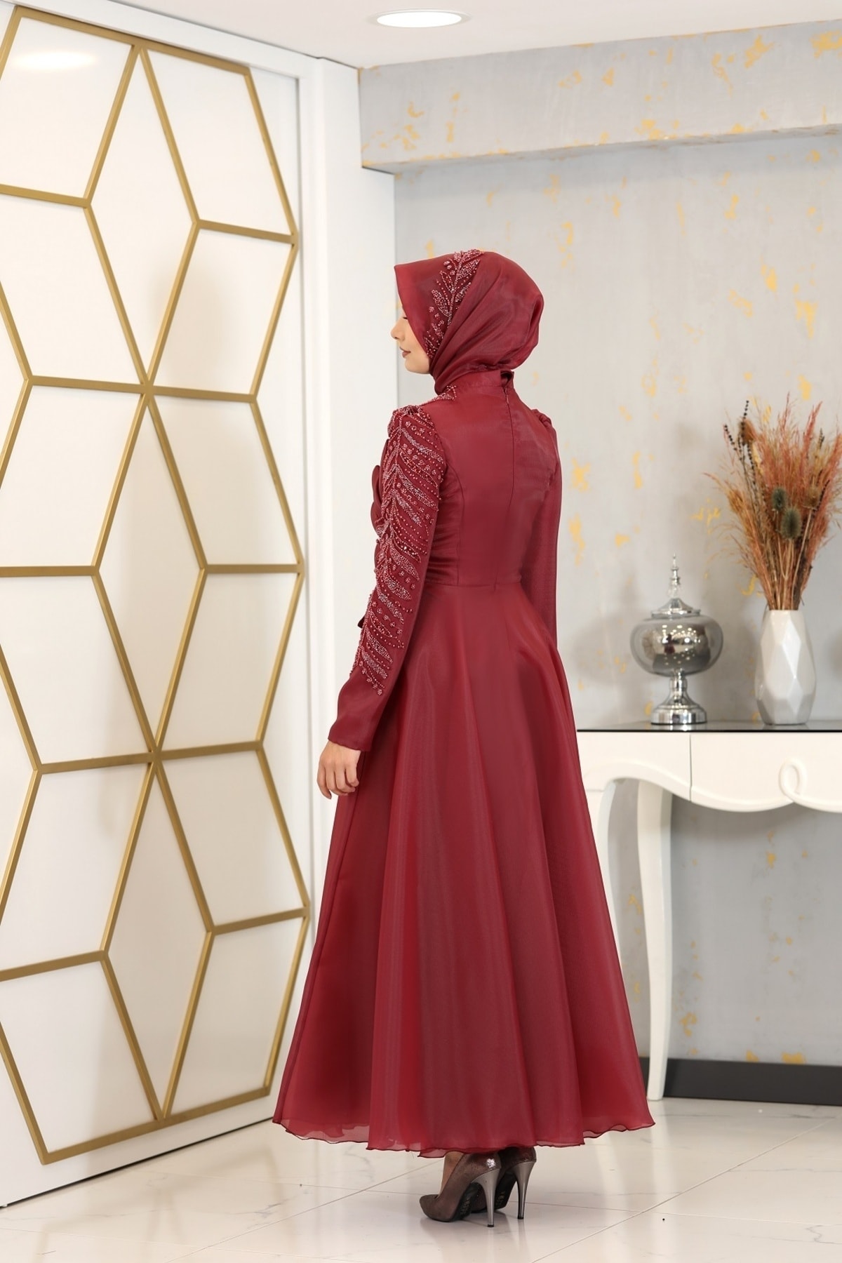 Neck Stone Hazal Evening Dress Beige