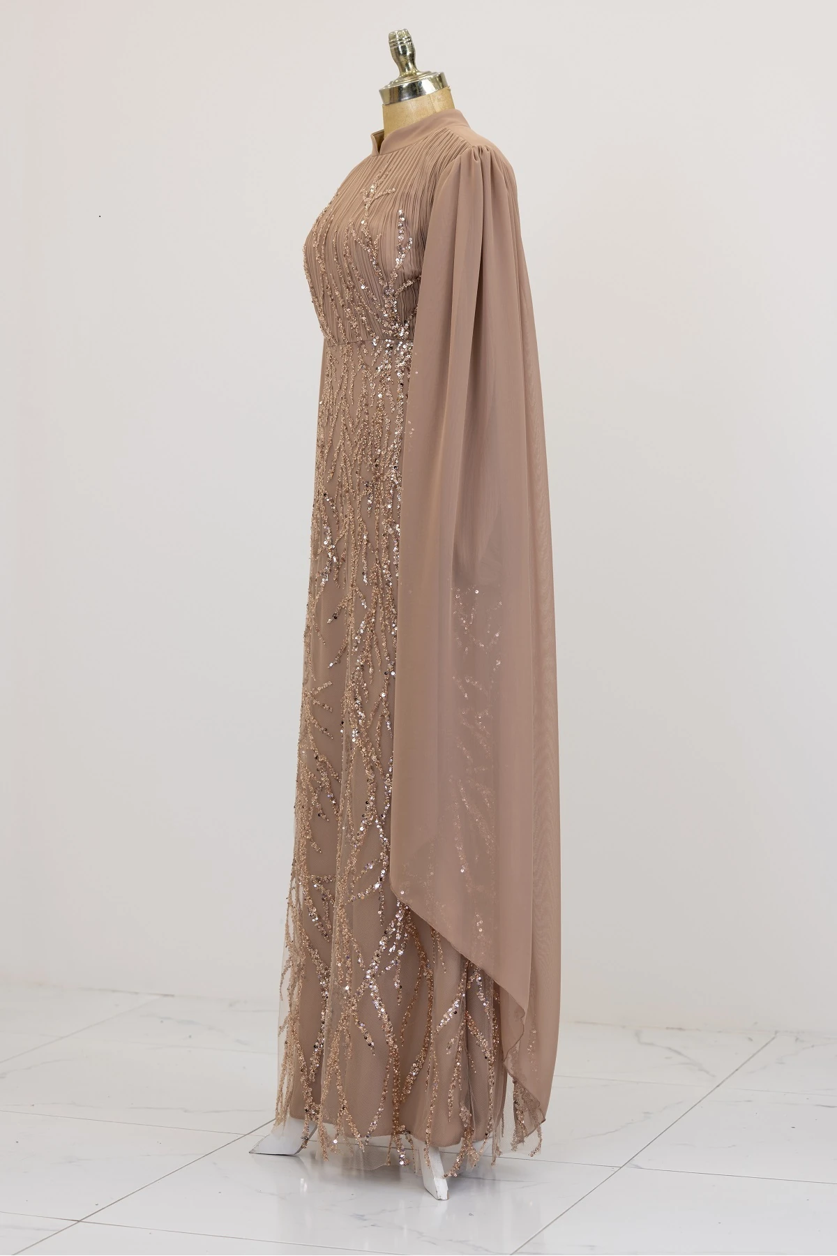 Kolları Pelerinli Ezgi Abiye - vizon