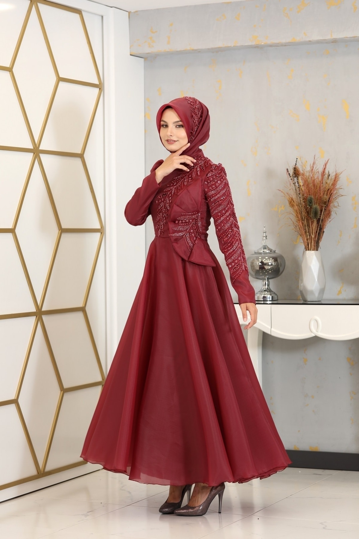 Neck Stone Hazal Evening Dress Beige