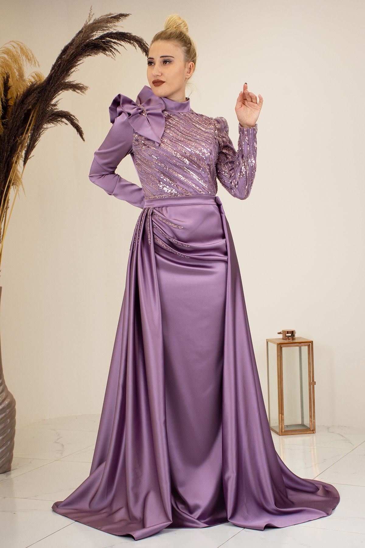 Taille transparentes Firuze Abendkleid Beige