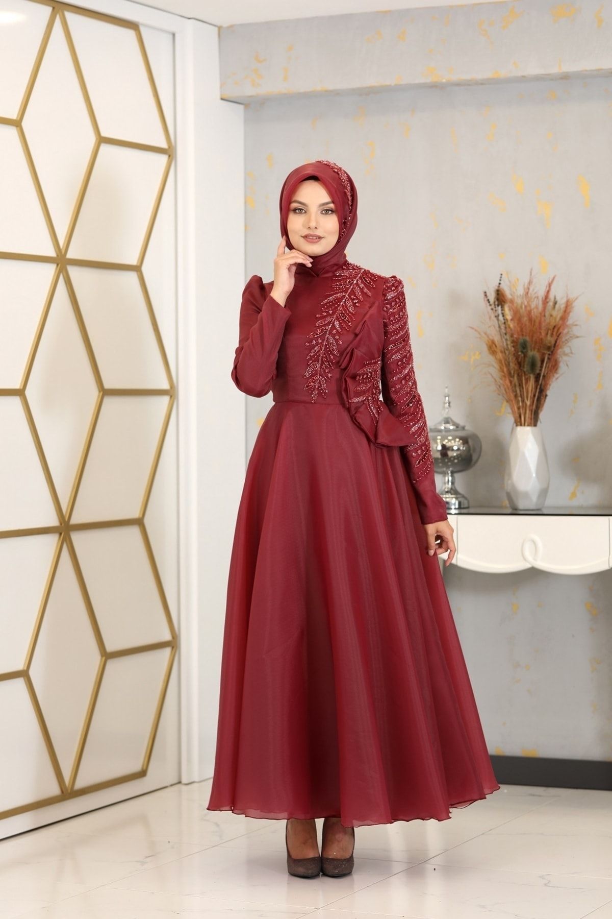 Neck Stone Hazal Evening Dress Beige