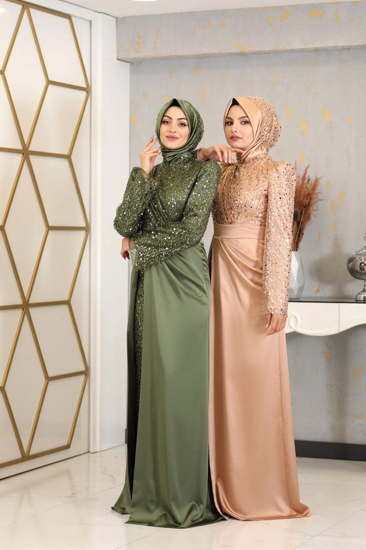 Tuana Hijab-Kleid mit Applikationsstickerei Burgund