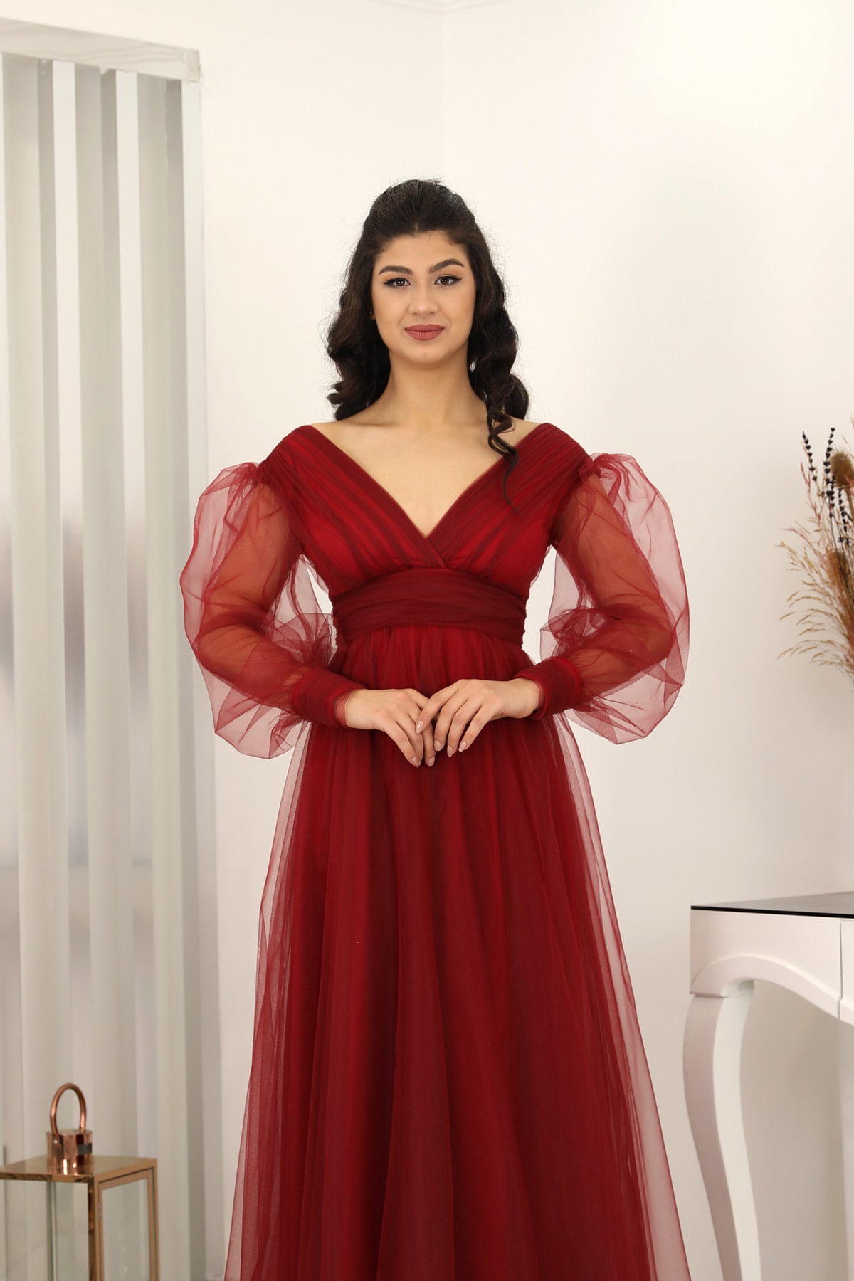 V-Neck Zeren Tulle Evening Dress Burgundy