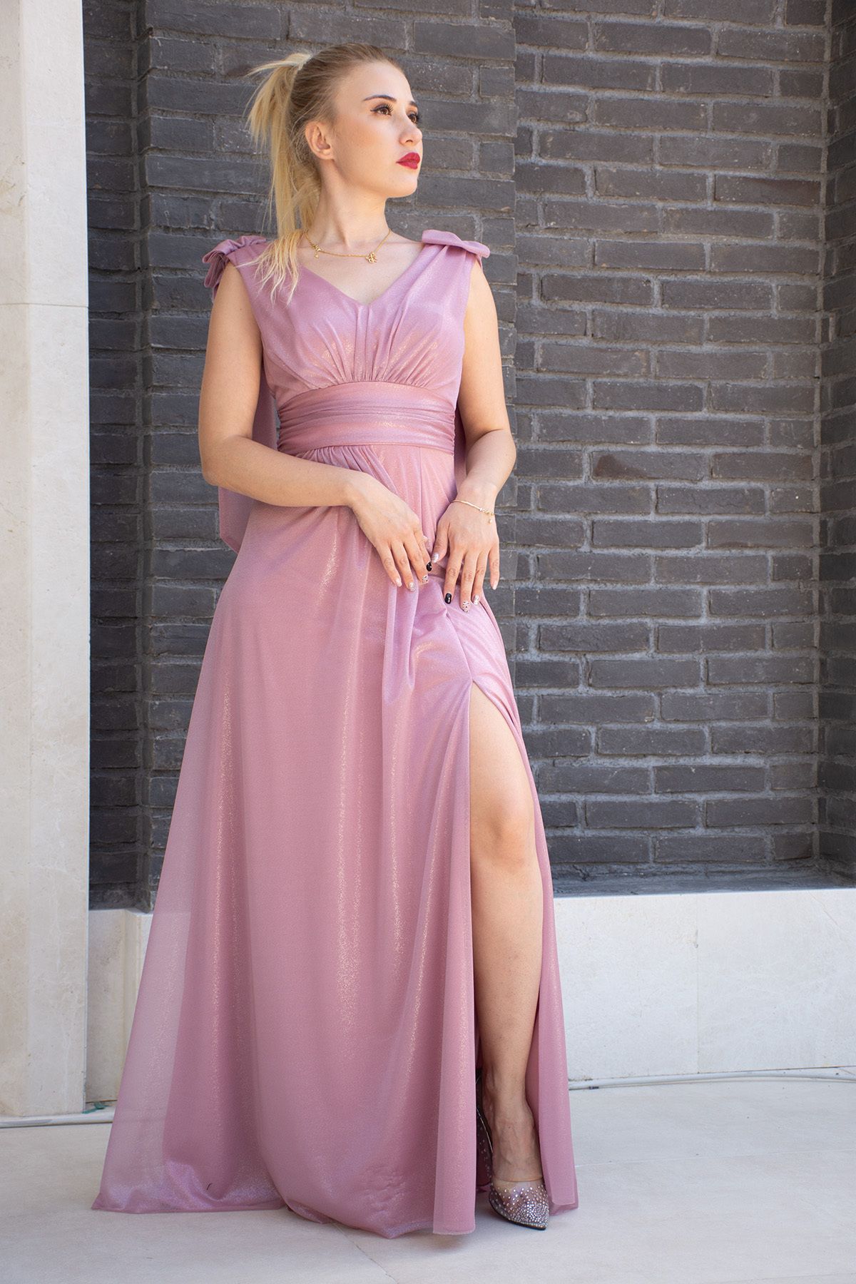 Alessi Evening Dress with Bow and Side Slit