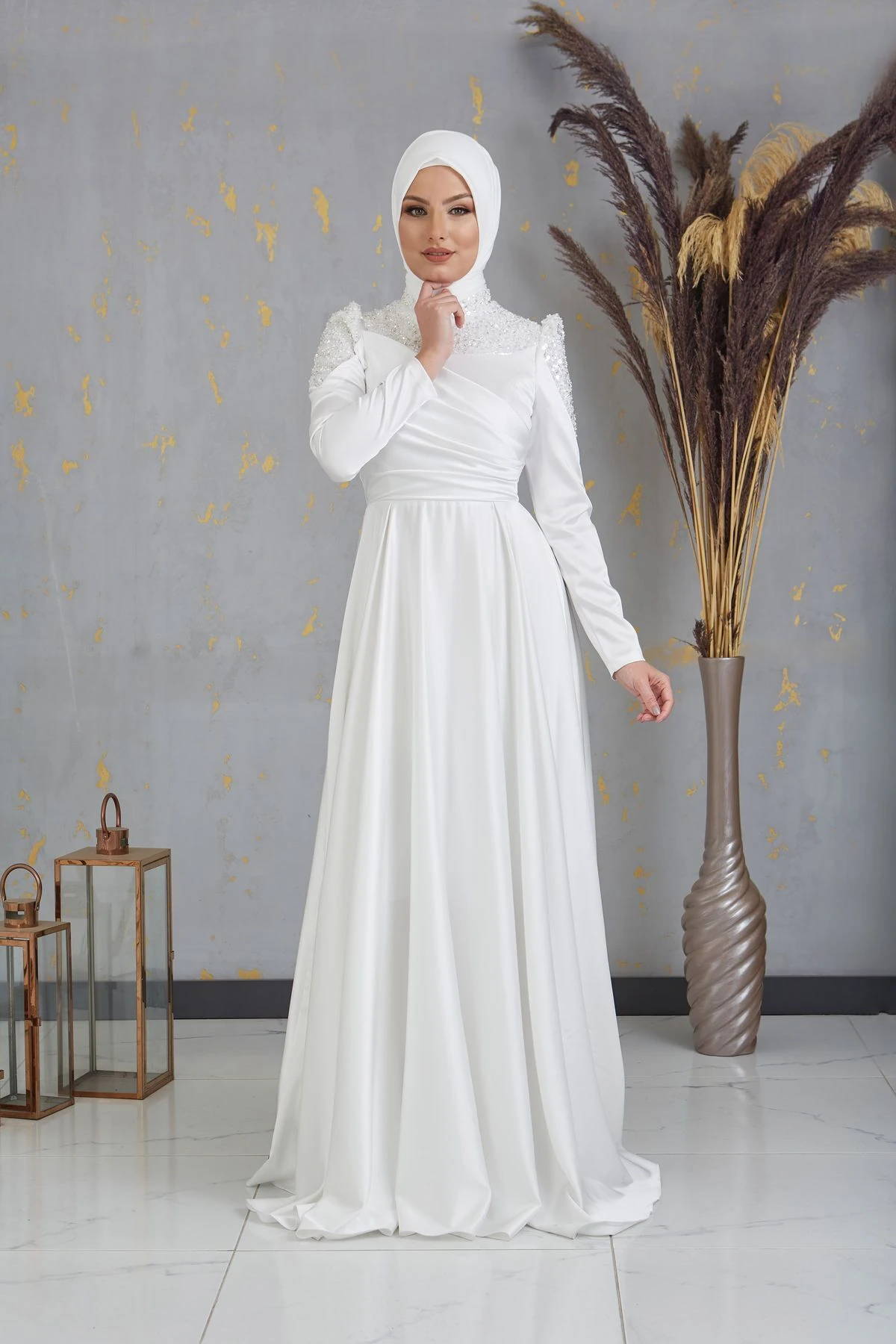 Önü Pul Boncuk Işlemeli Bersu Tesettür Abiye Beyaz - beyaz