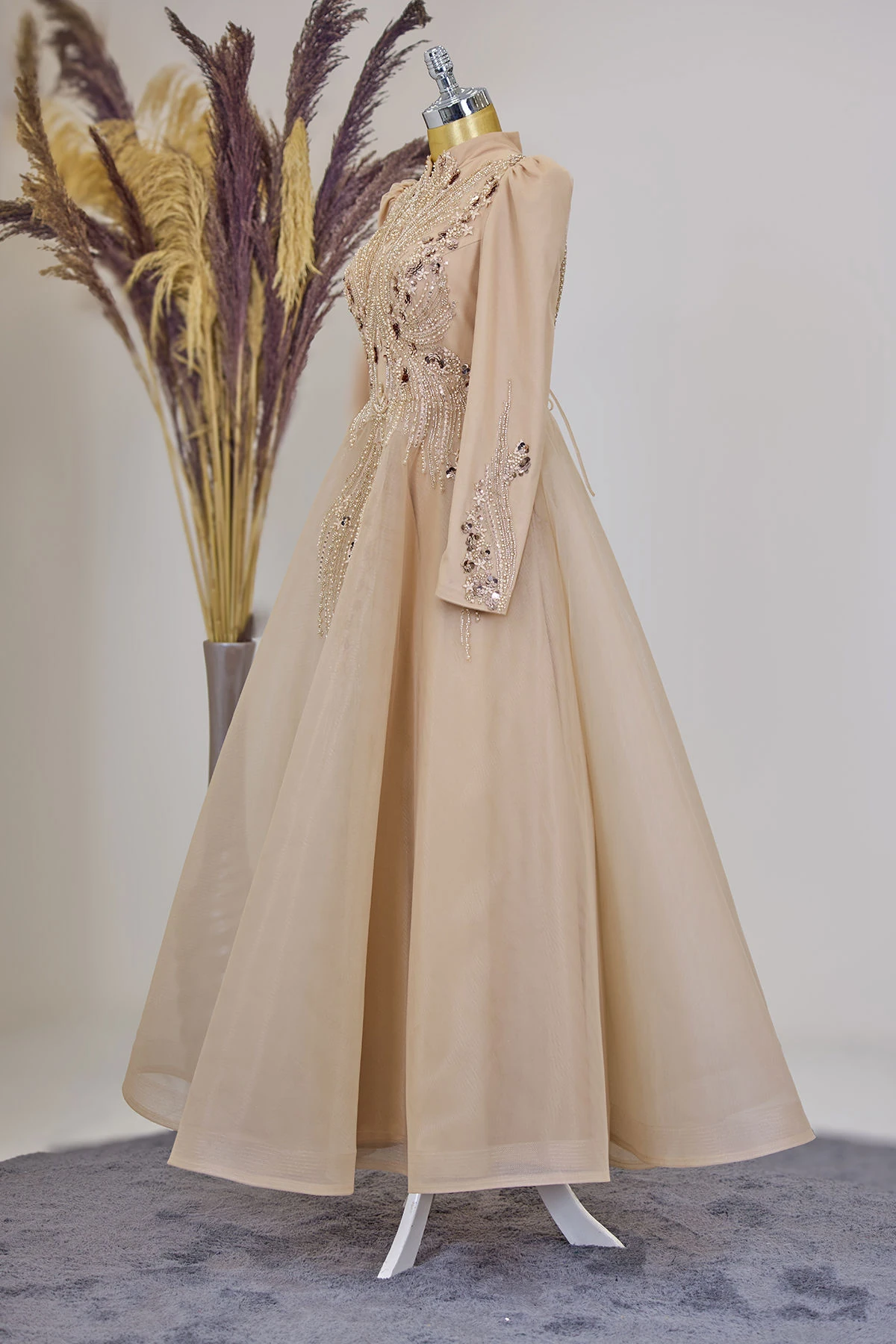 Önü Drapeli Aplik İşlemeli Asya  Abiye - gold